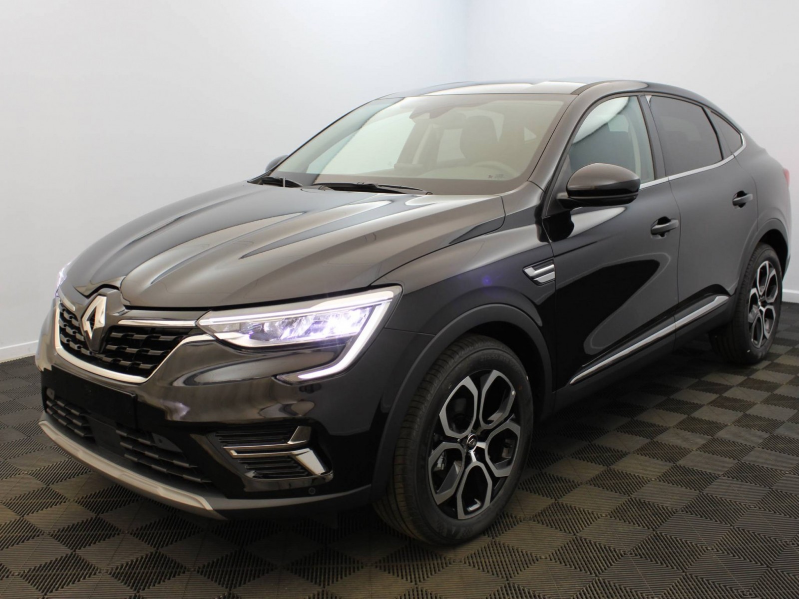 RENAULT - ARKANA - #183400 - 0