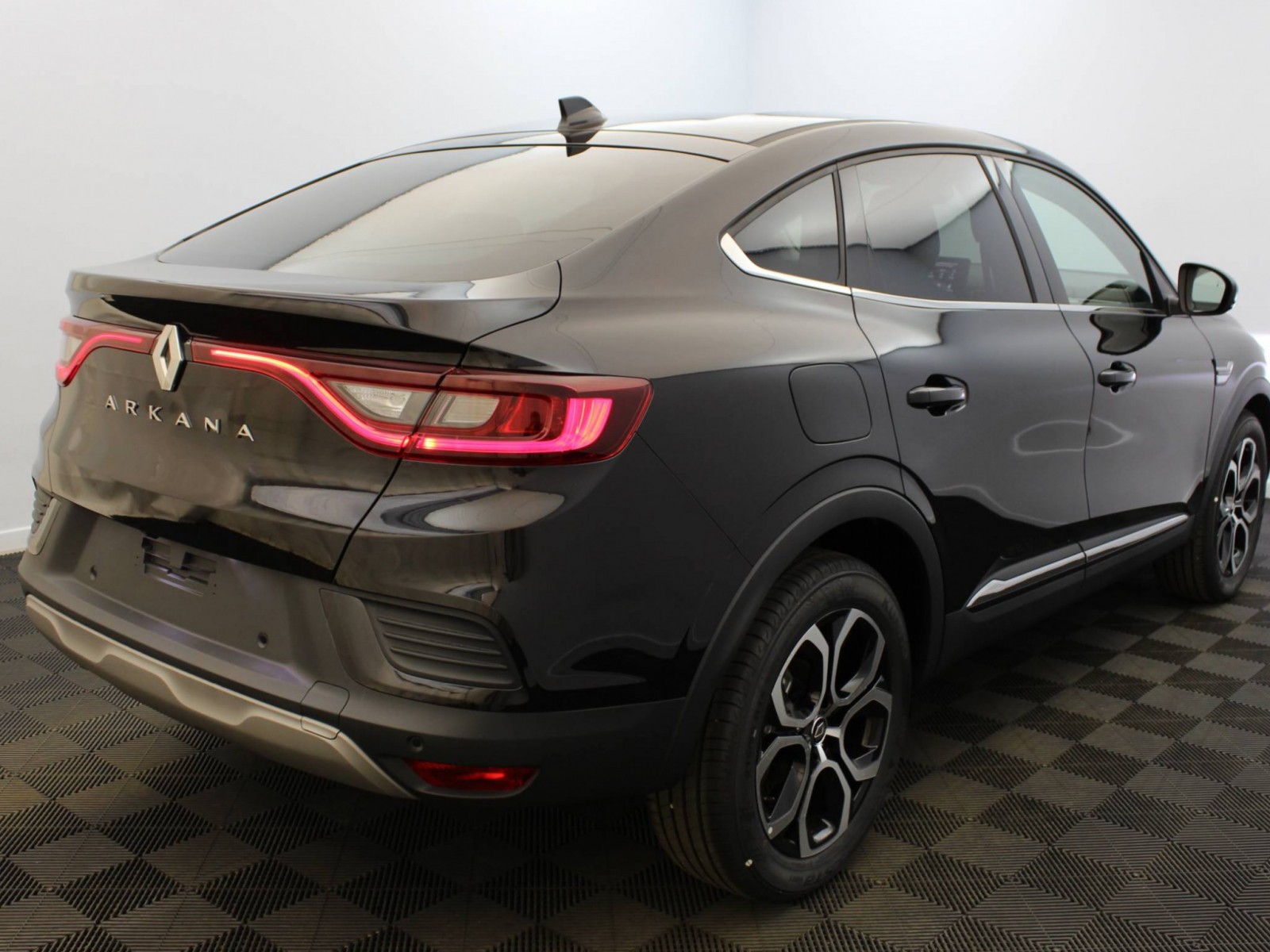 RENAULT - ARKANA - #183401 - 3