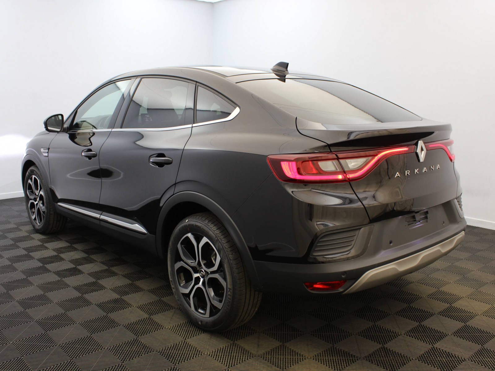 RENAULT - ARKANA - #183406 - 2