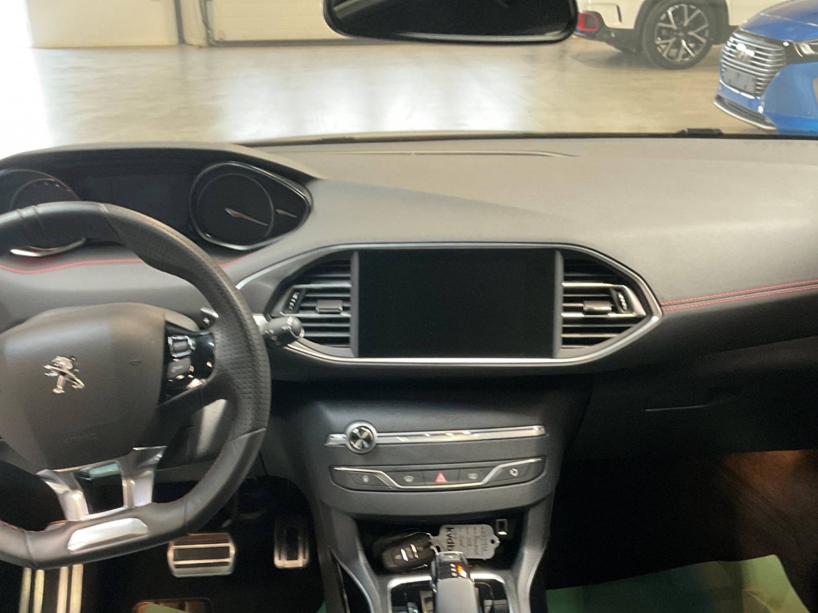 PEUGEOT - 308 - #184847 - 8