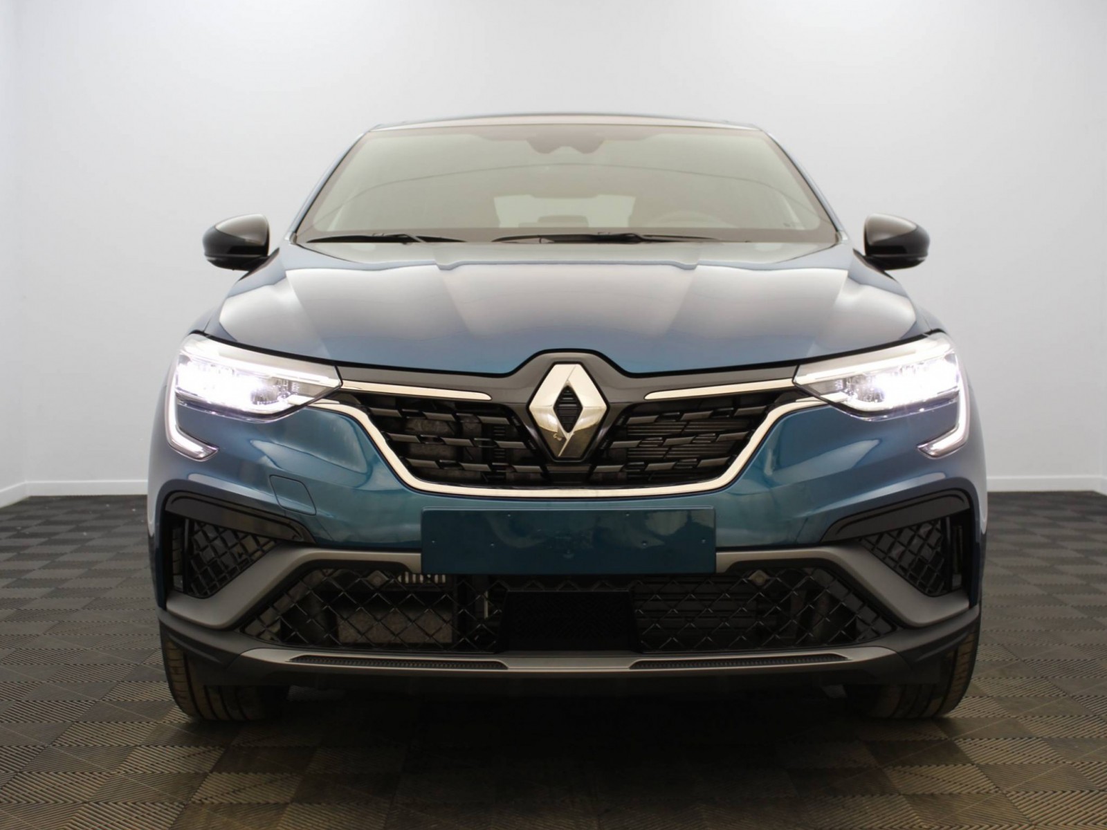 RENAULT - ARKANA - #183423 - 4