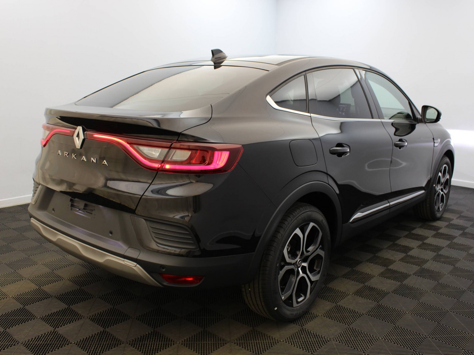 RENAULT - ARKANA - #183806 - 3