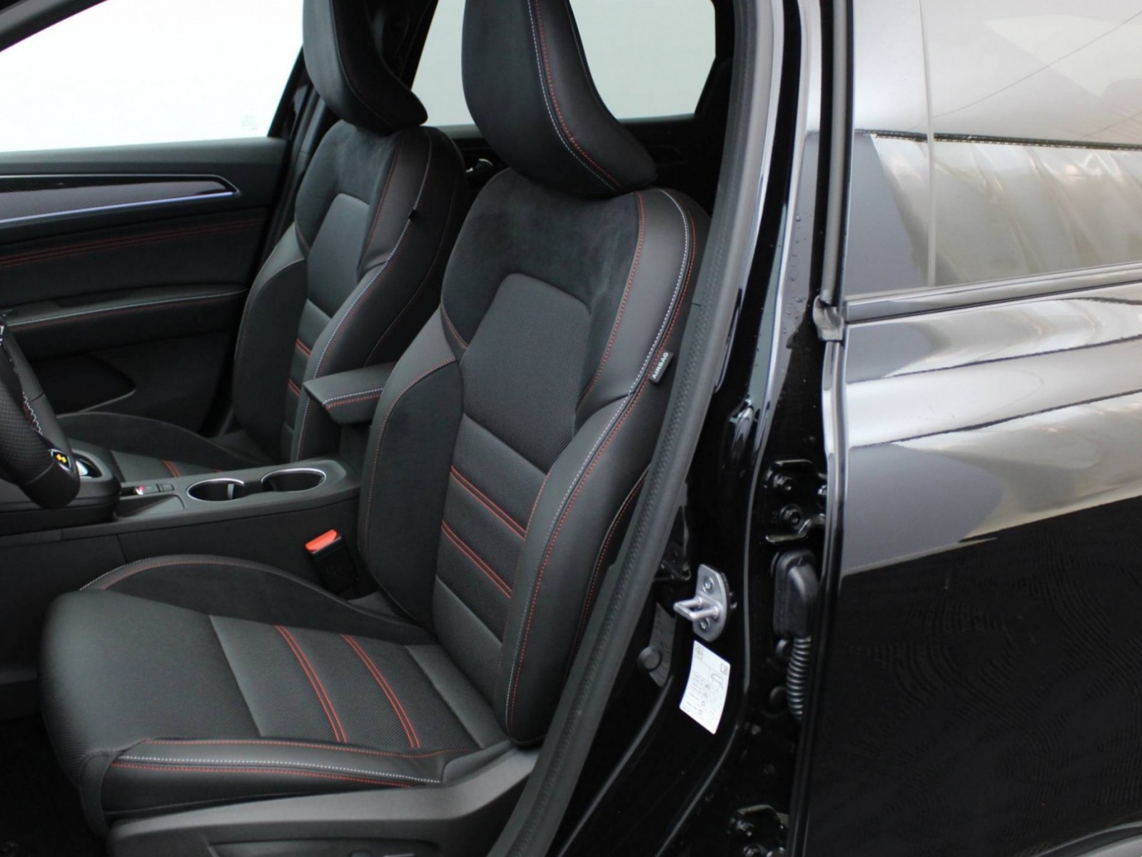 RENAULT - ARKANA - #183436 - 22