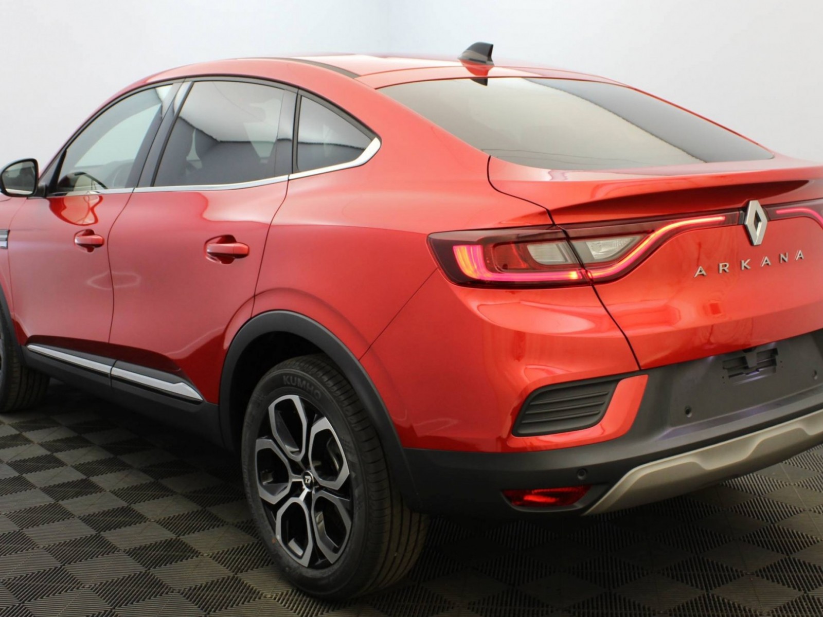 RENAULT - ARKANA - #183420 - 17