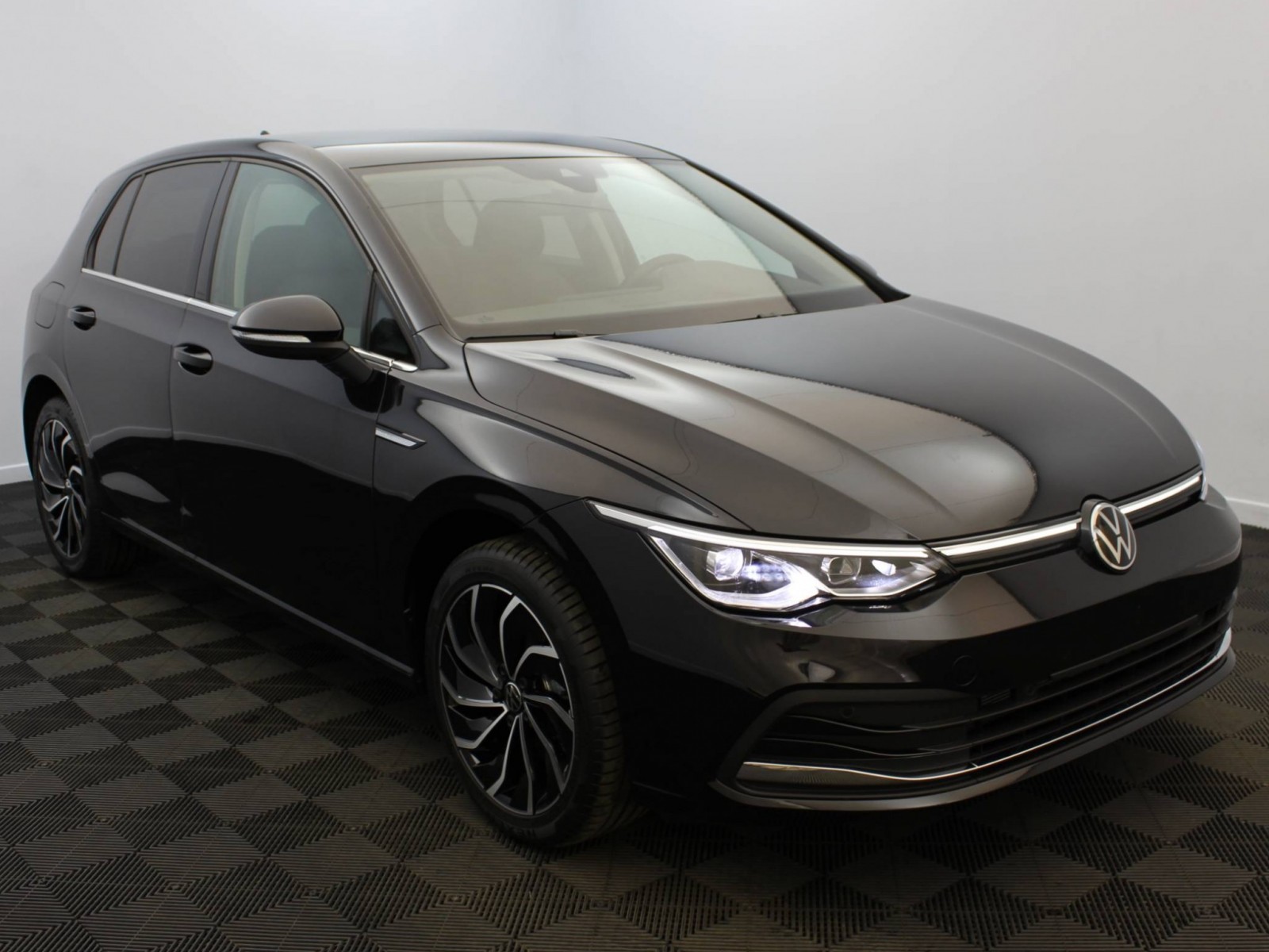 VOLKSWAGEN - GOLF - #174718 - 1