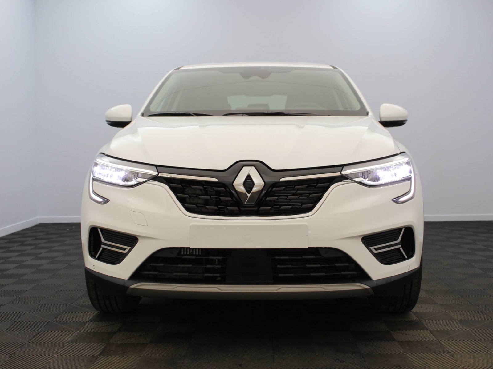 RENAULT - ARKANA - #183360 - 4
