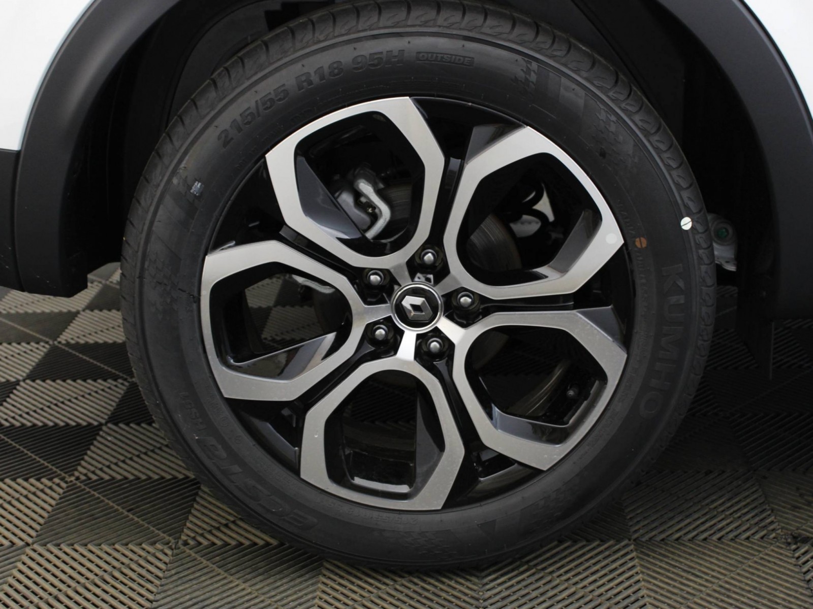 RENAULT - ARKANA - #183360 - 21
