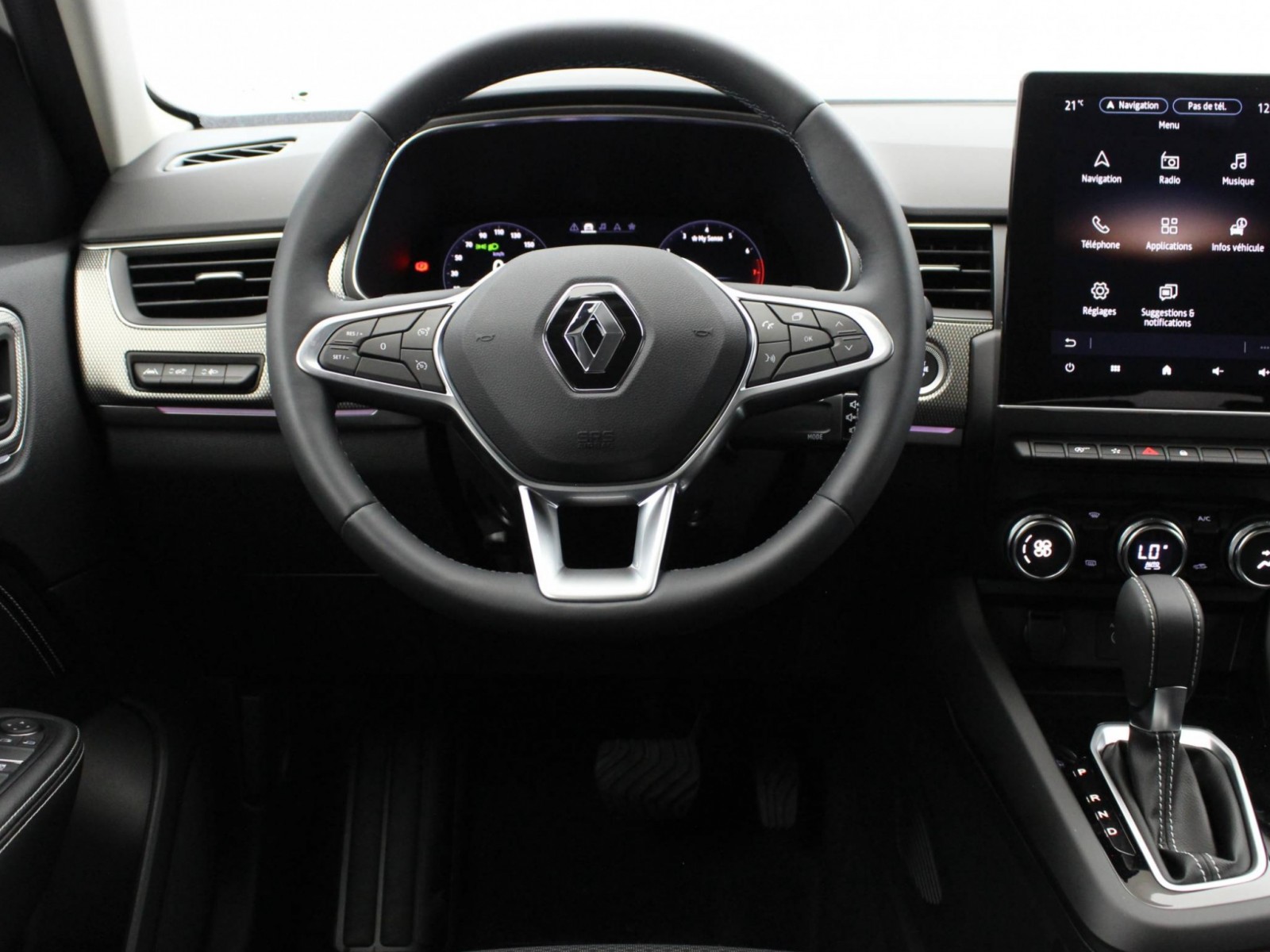 RENAULT - ARKANA - #183360 - 24