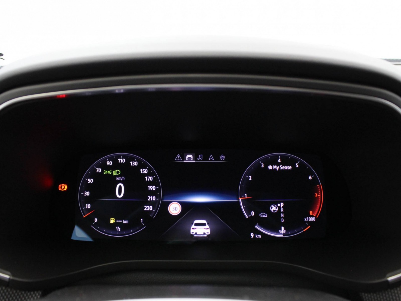 RENAULT - ARKANA - #183360 - 27