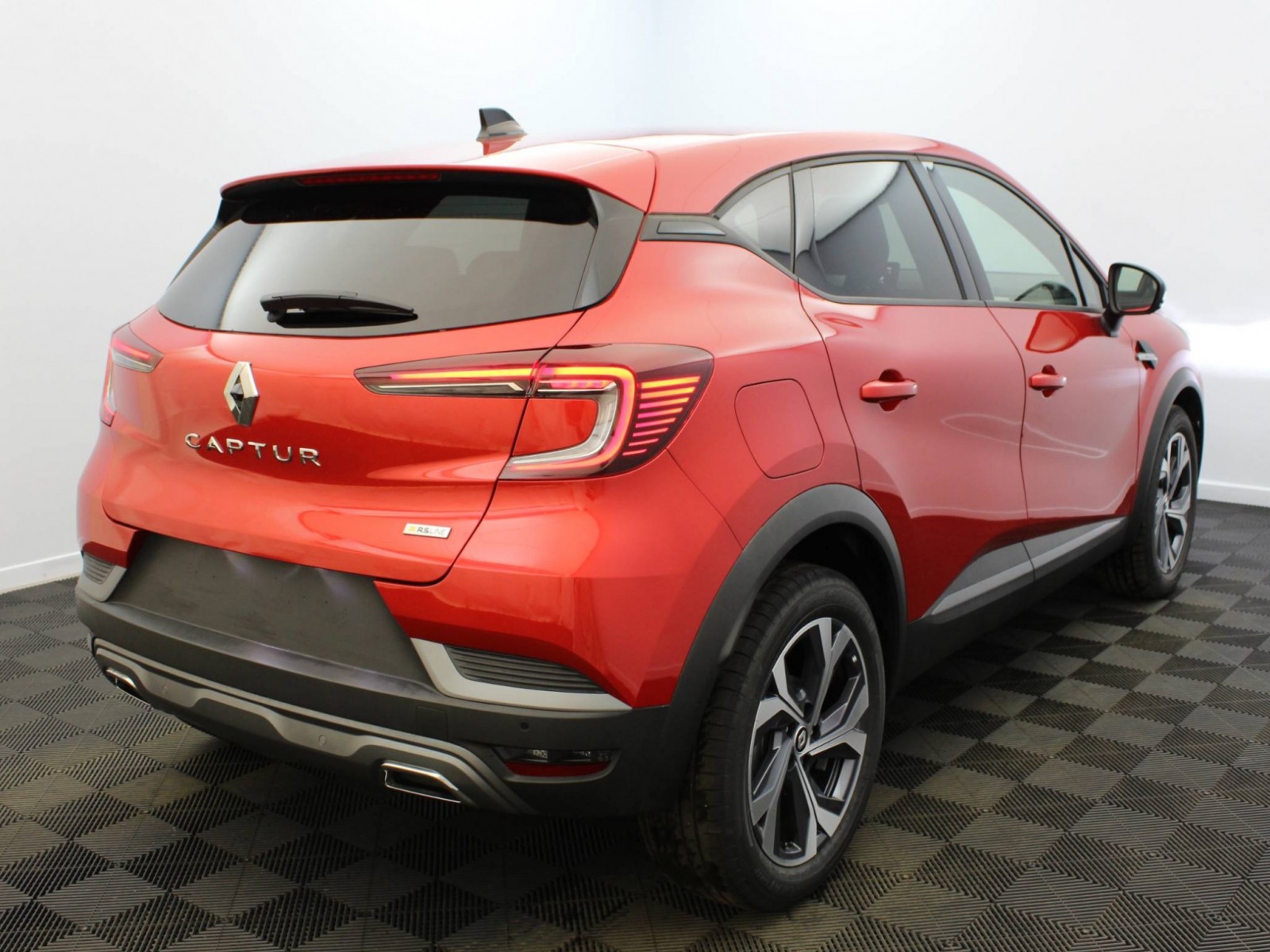 RENAULT - CAPTUR - #184542 - 18