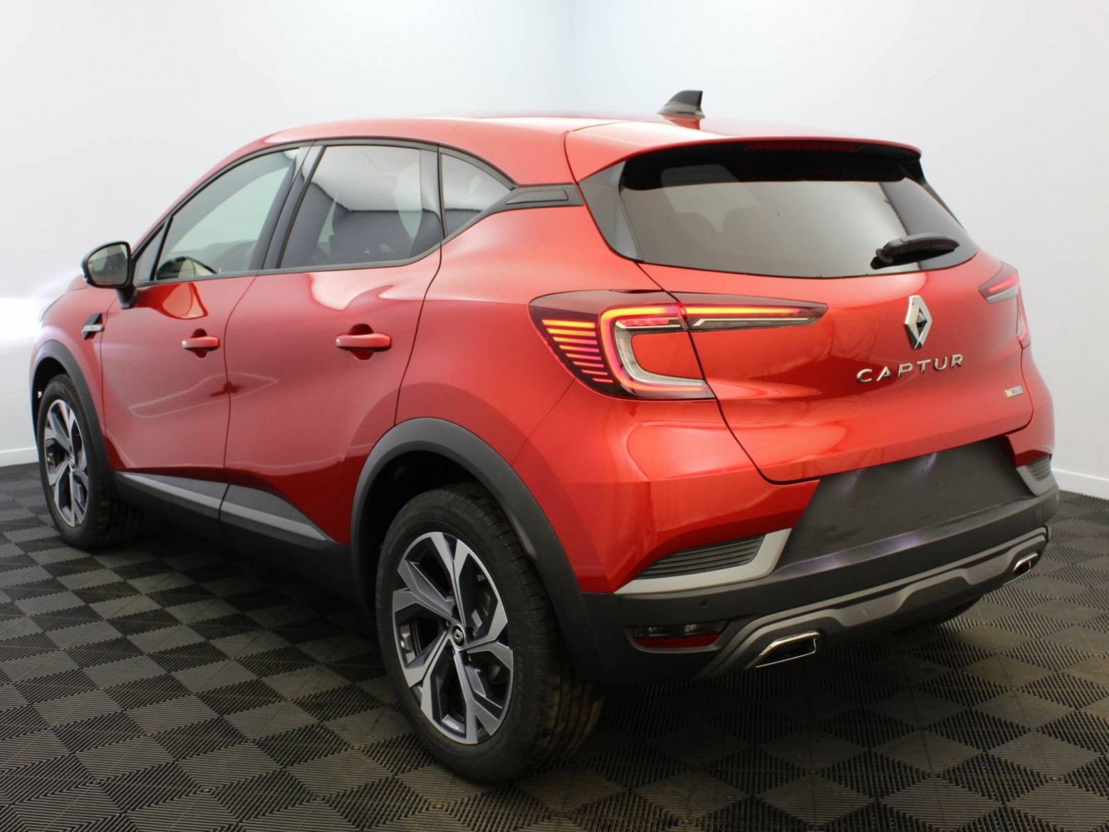 RENAULT - CAPTUR - #184542 - 17