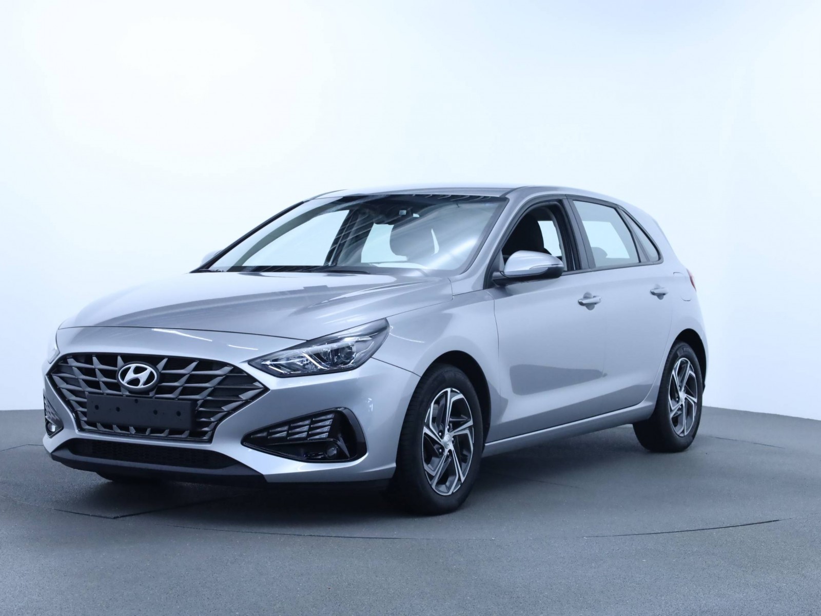 HYUNDAI - i30 - #184995 - 0