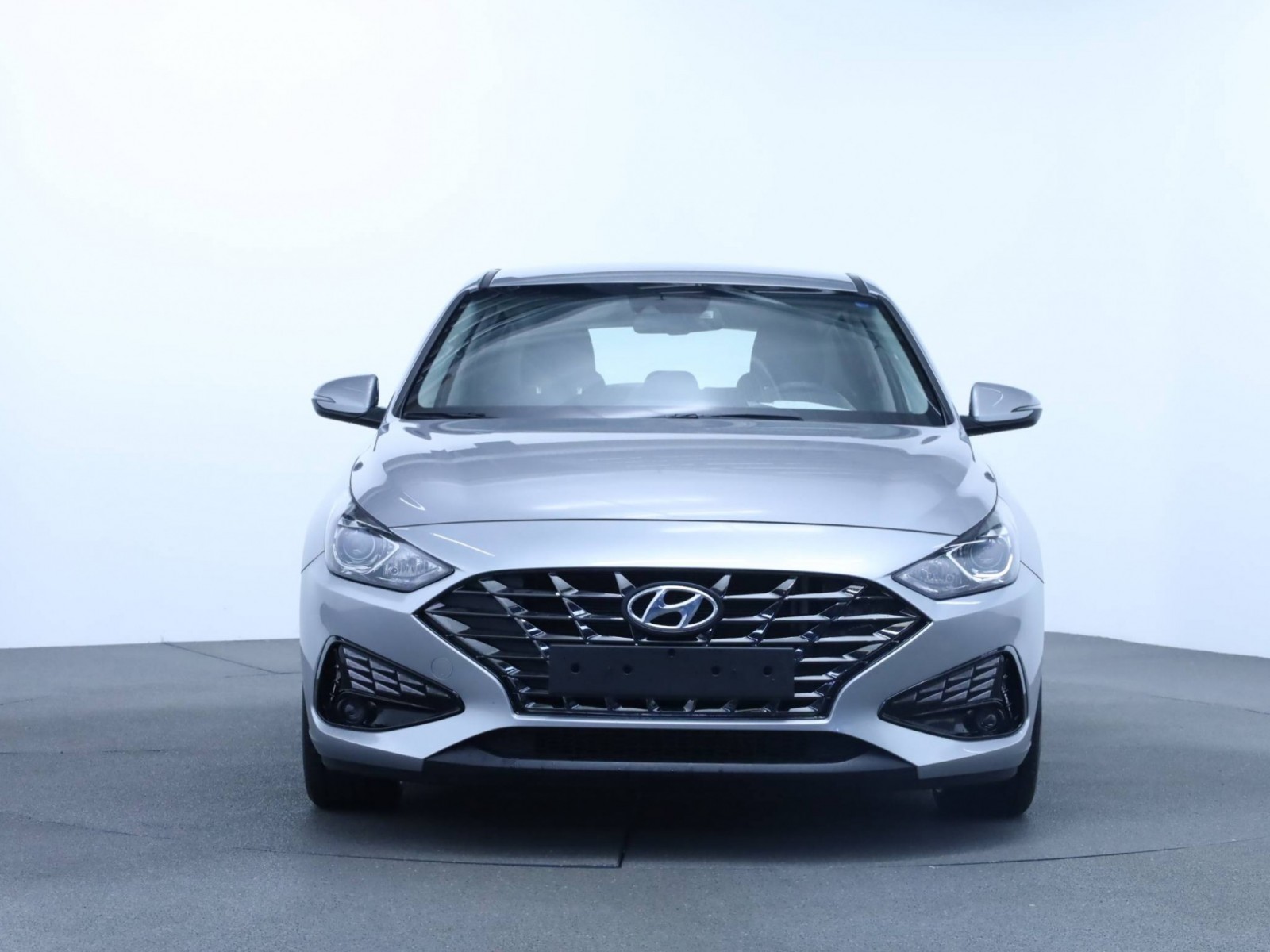 HYUNDAI - i30 - #184995 - 17