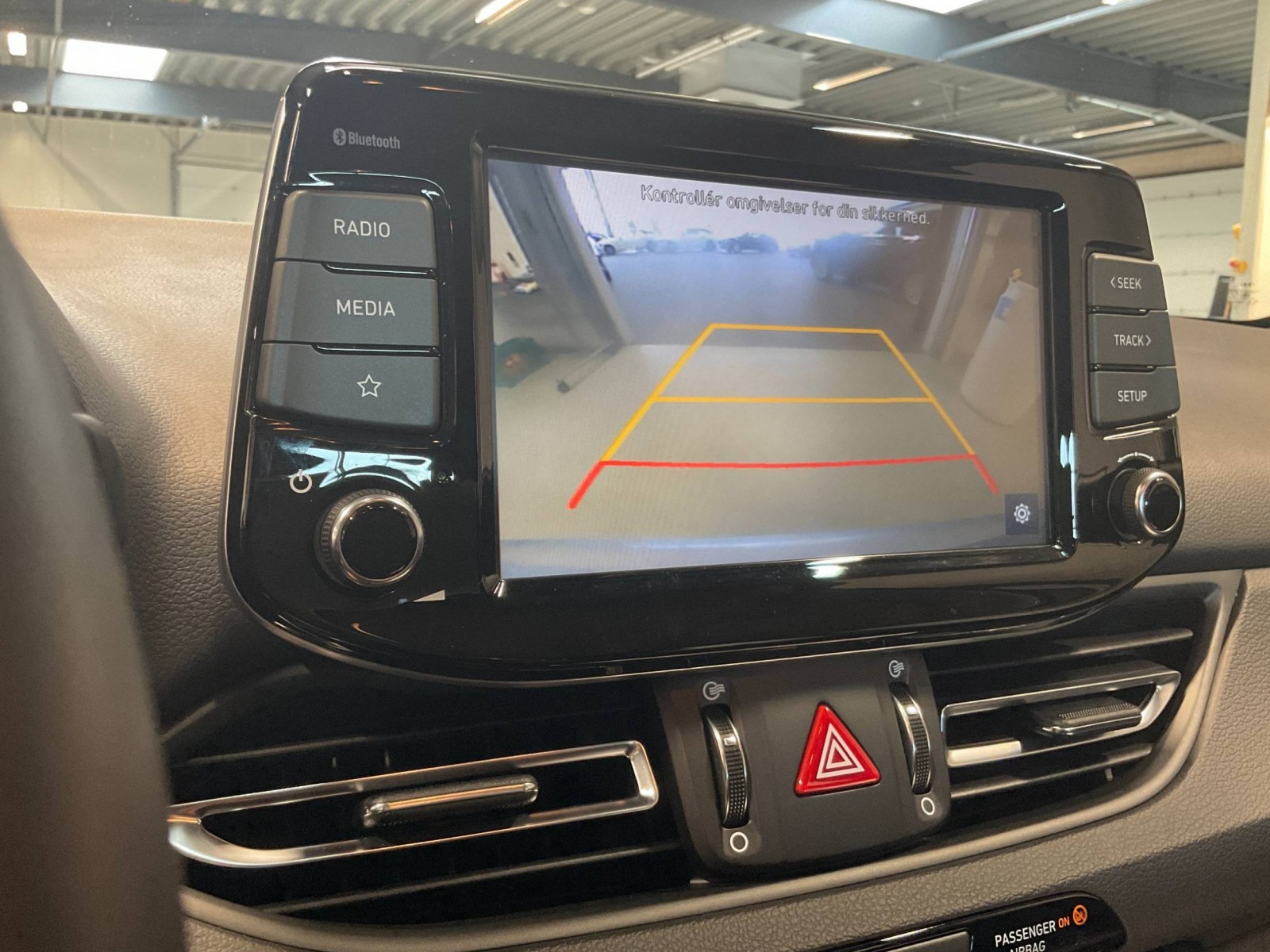 HYUNDAI - i30 - #184995 - 25