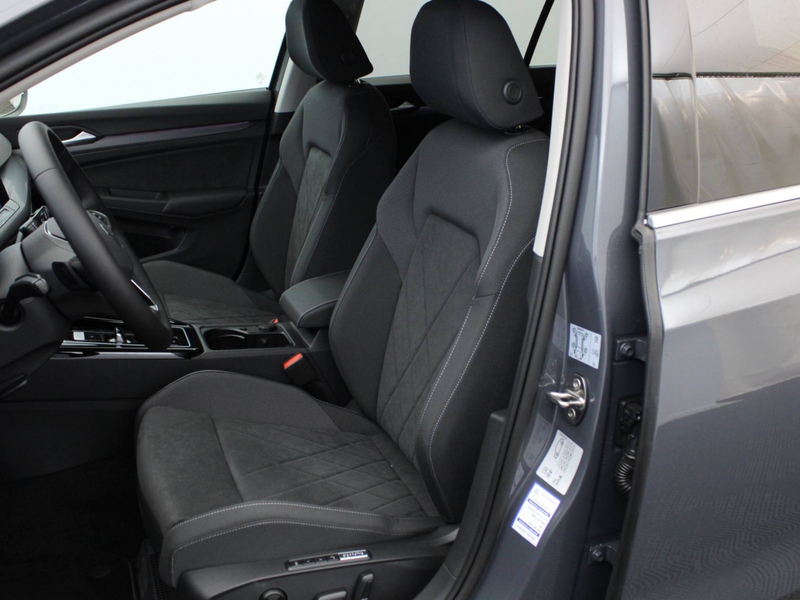 VOLKSWAGEN - GOLF - #174719 - 7