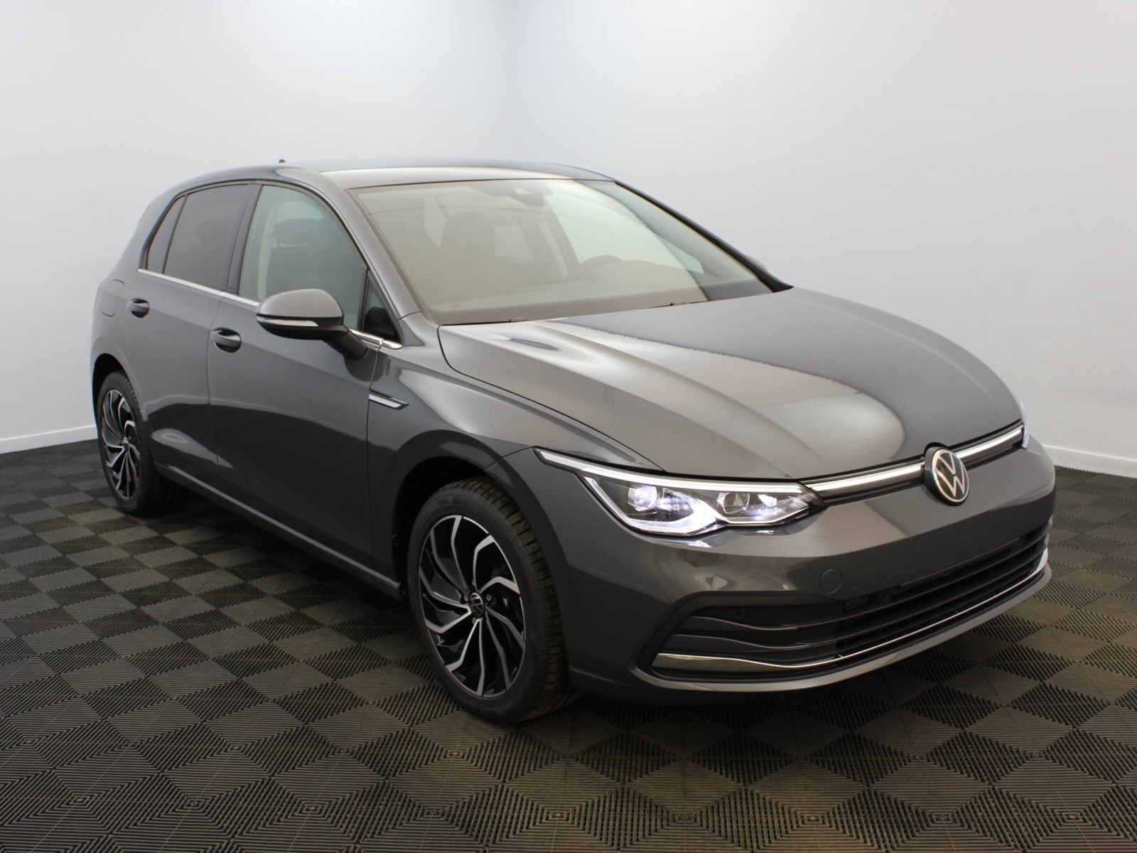 VOLKSWAGEN - GOLF - #174408 - 1