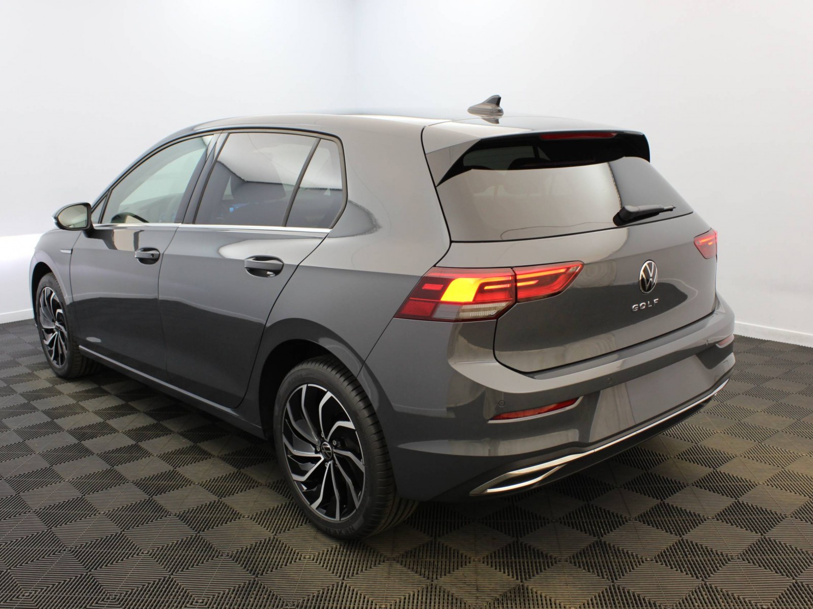 VOLKSWAGEN - GOLF - #174408 - 2