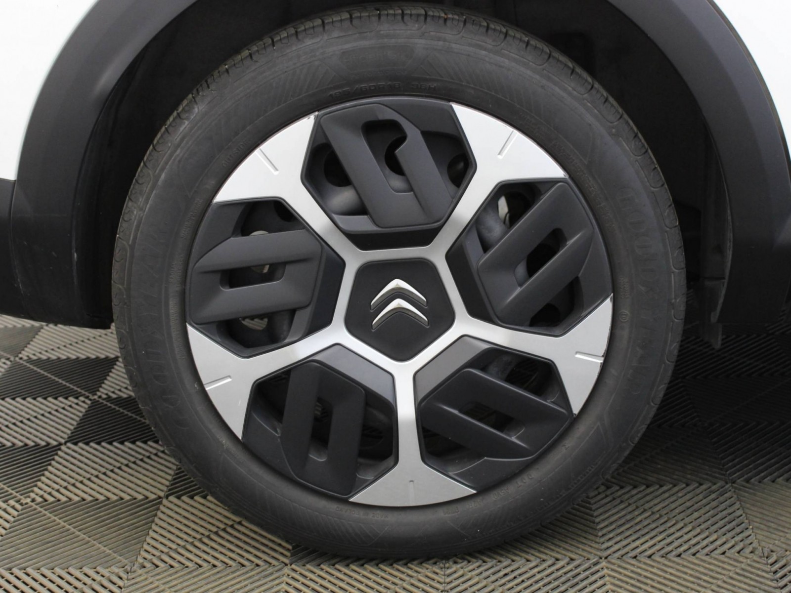 CITROEN - C4 - #181651 - 25