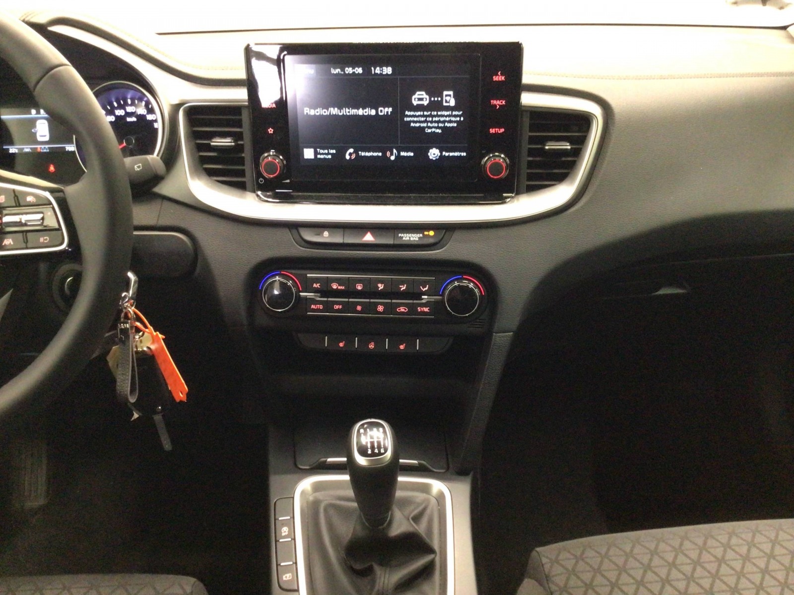 KIA - CEED SW - #181664 - 9