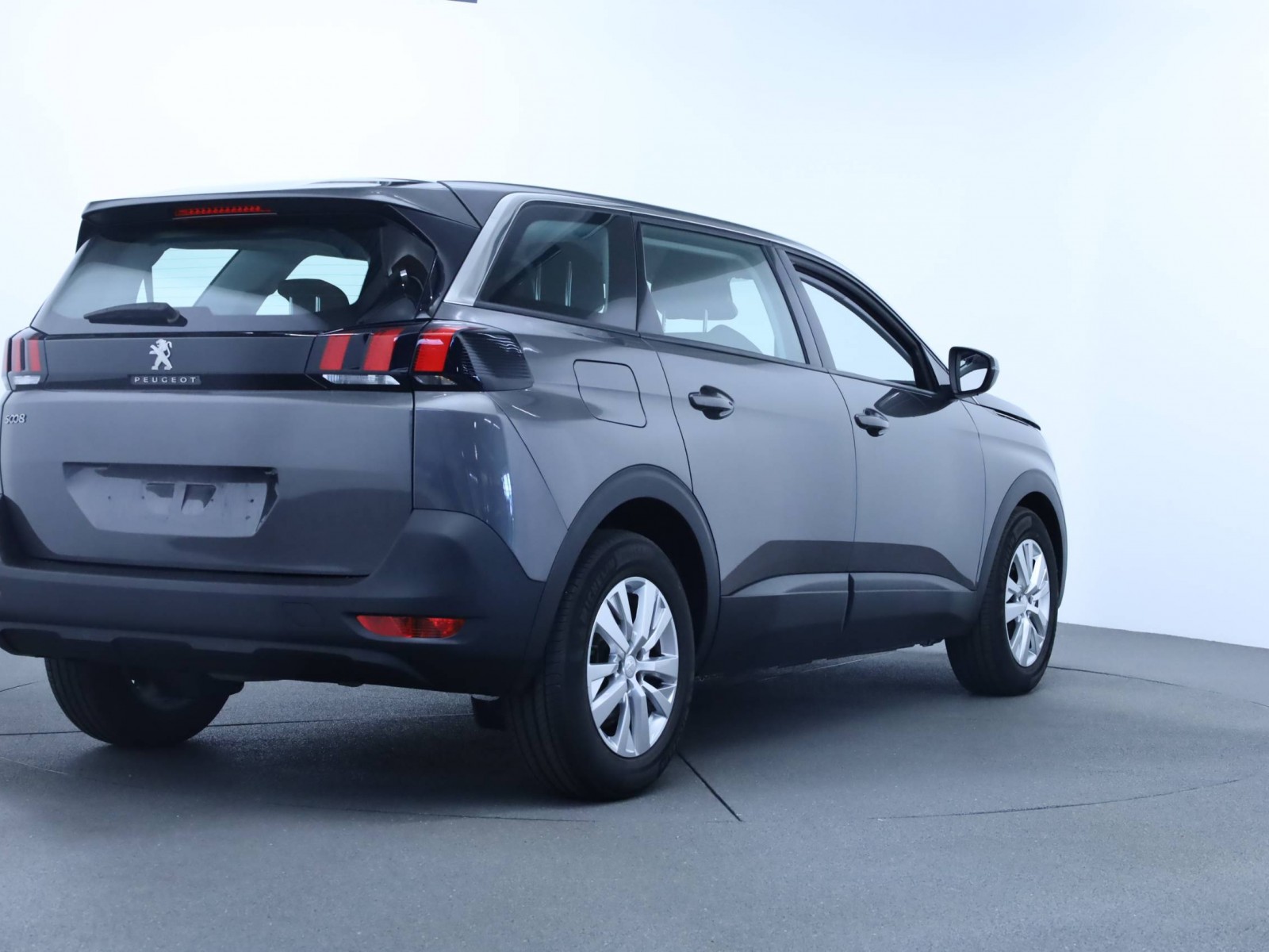 PEUGEOT - 5008 - #185039 - 3