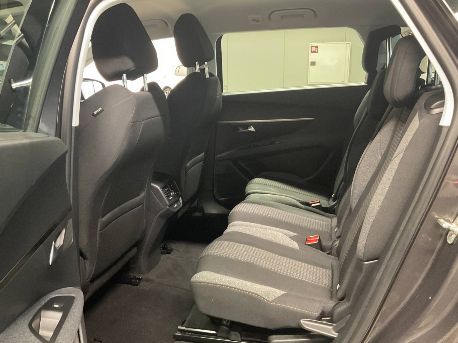 PEUGEOT - 5008 - #185039 - 22