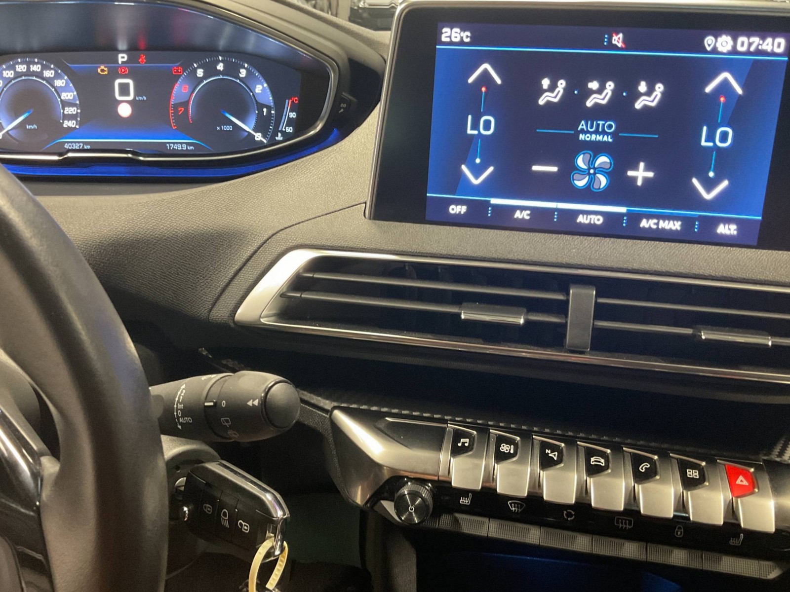 PEUGEOT - 5008 - #185039 - 28