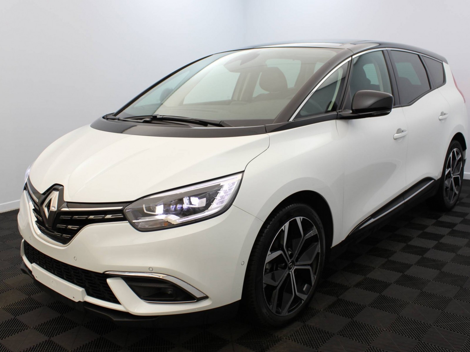 RENAULT - GRAND SCENIC IV - #185093 - 0