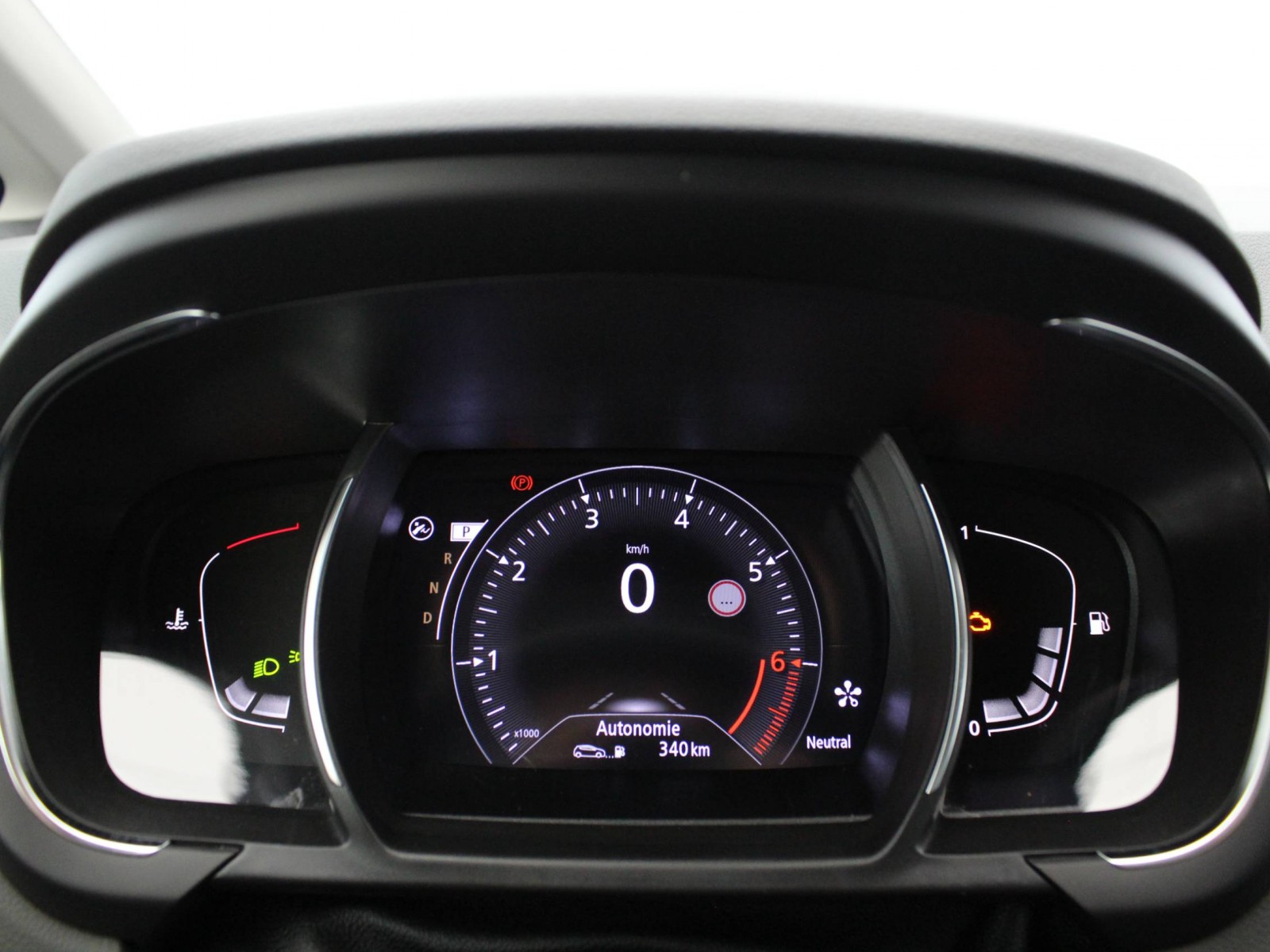 RENAULT - GRAND SCENIC IV - #185185 - 12