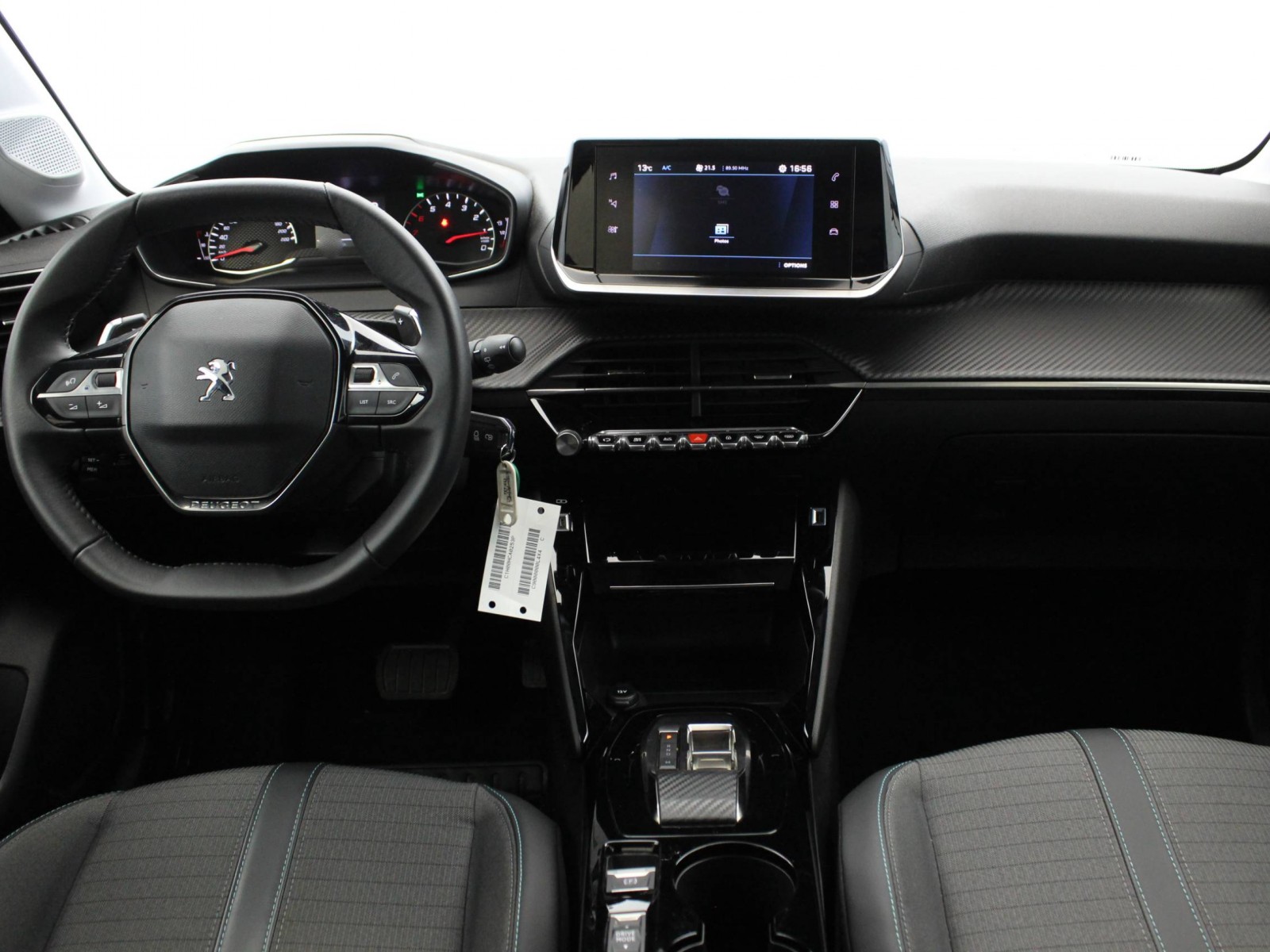 PEUGEOT - 208 - #185029 - 9