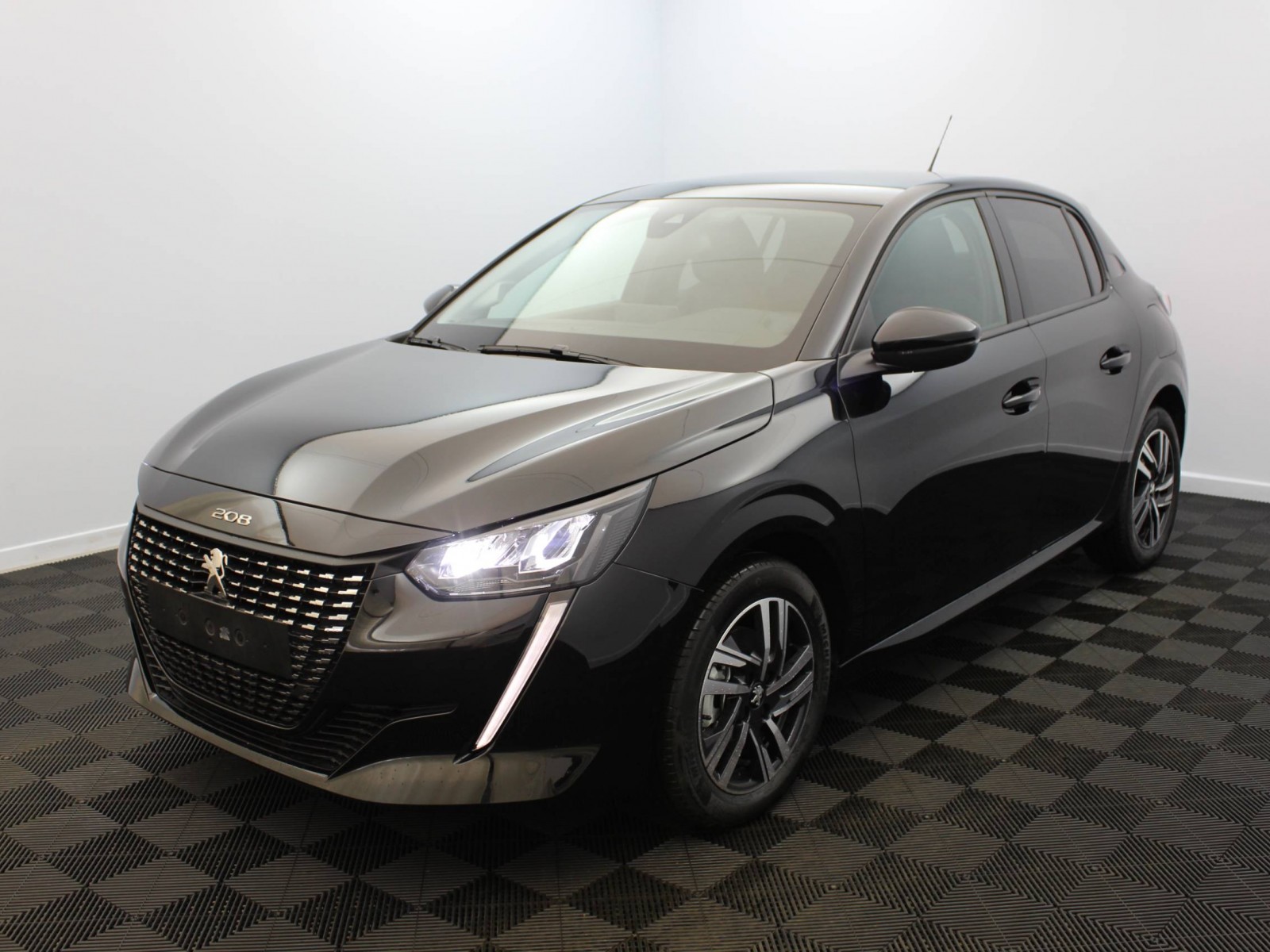 PEUGEOT - 208 - #185033 - 0