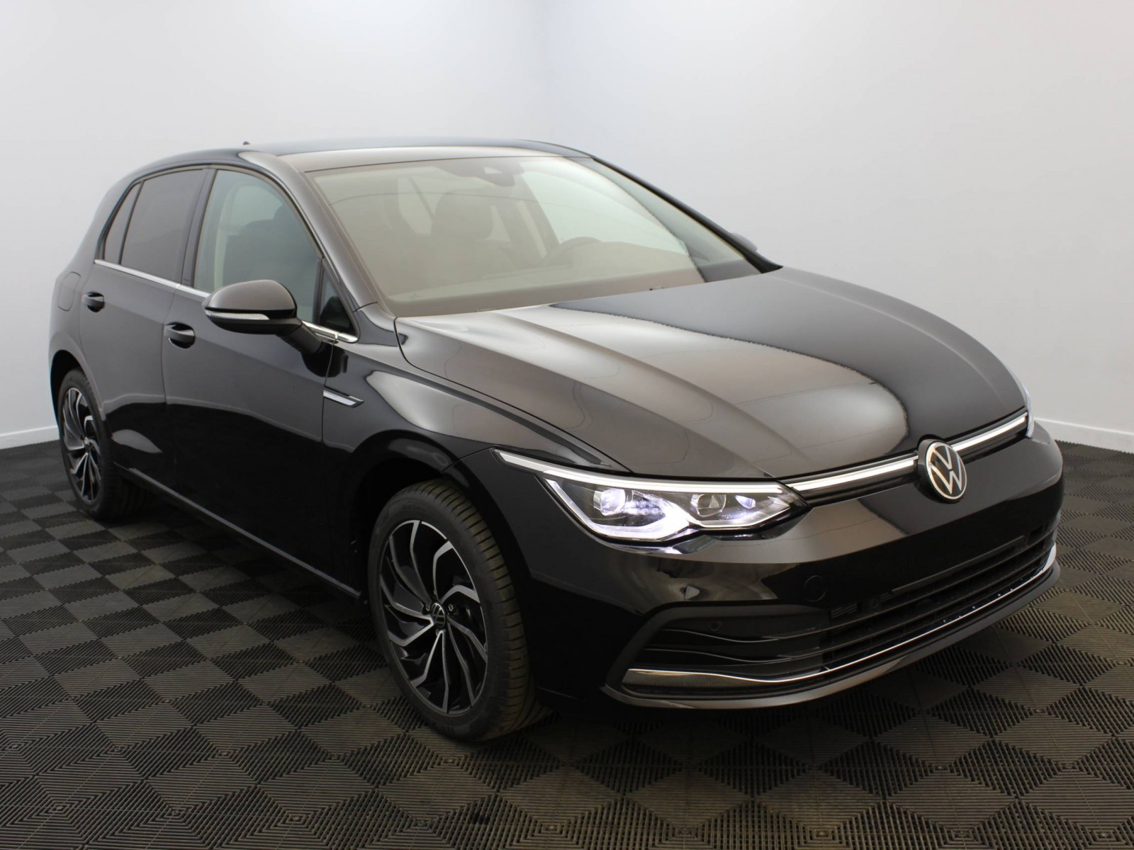 VOLKSWAGEN - GOLF - #174407 - 1