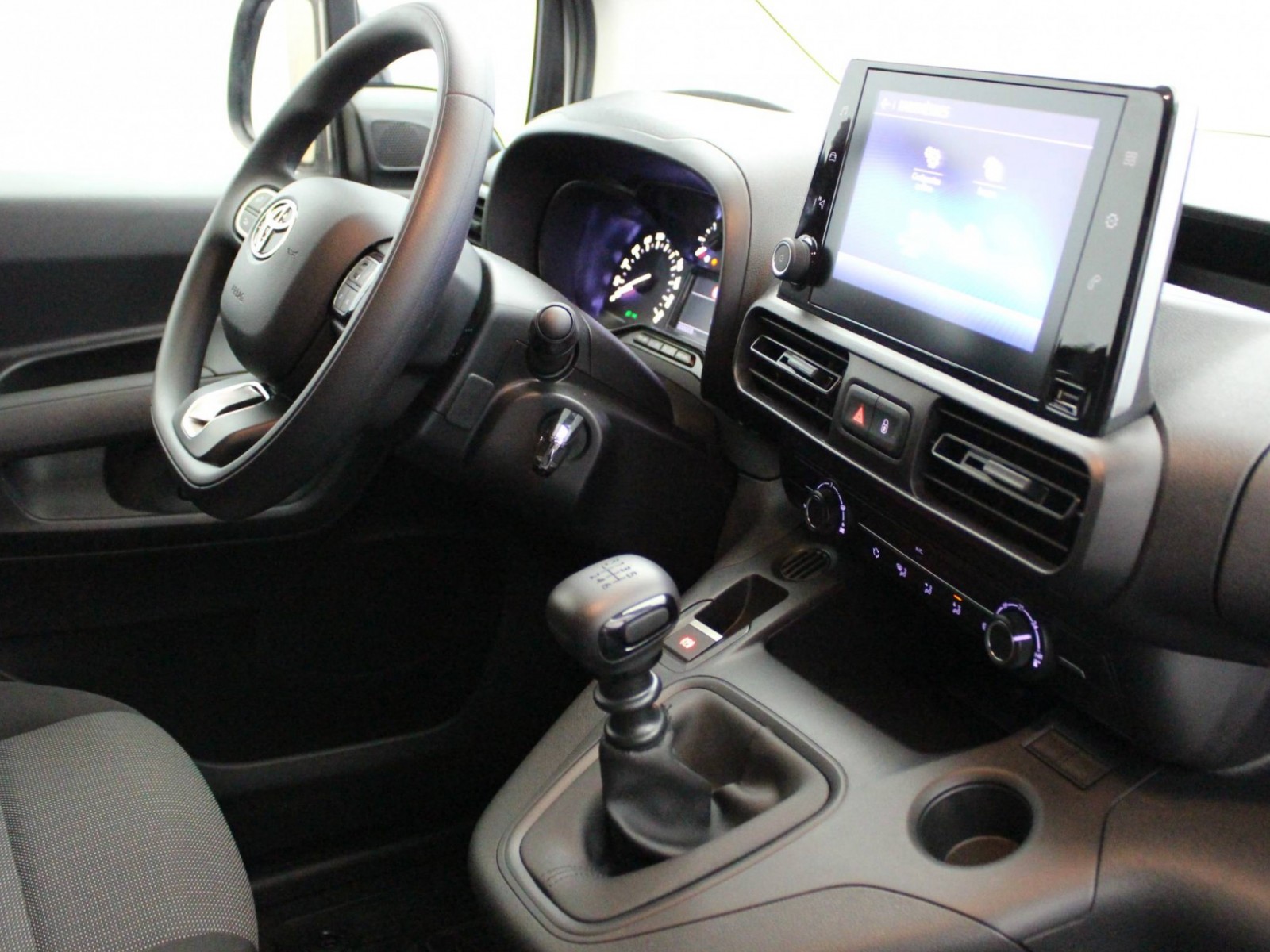 TOYOTA - PROACE CITY FOURGON RC23 - #184600 - 15