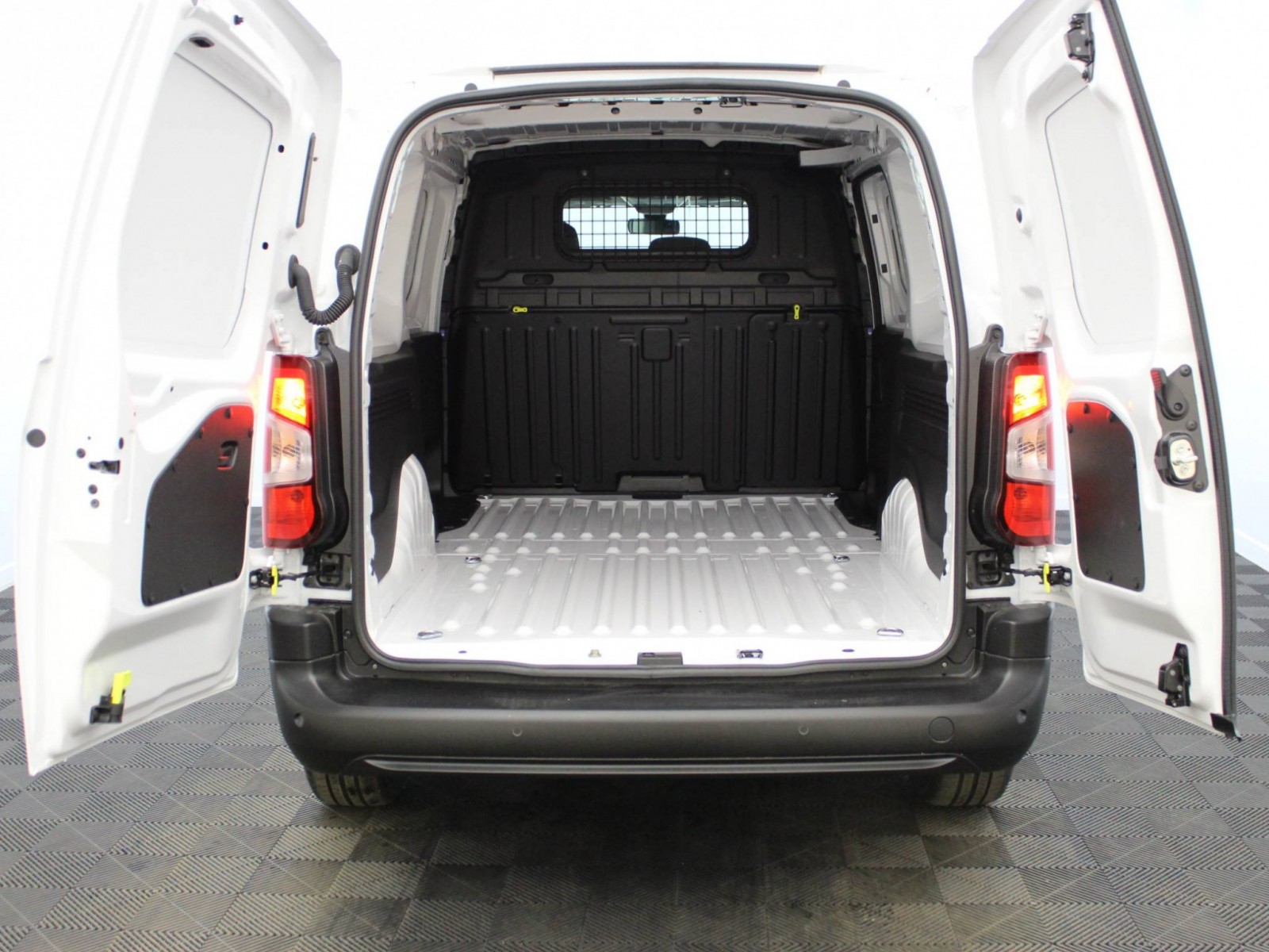 TOYOTA - PROACE CITY FOURGON RC23 - #184600 - 21