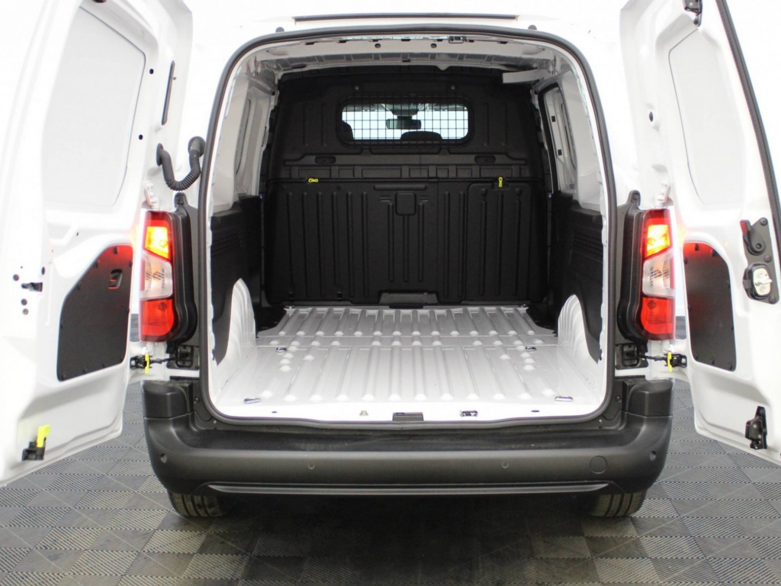 TOYOTA - PROACE CITY FOURGON RC23 - #184600 - 20