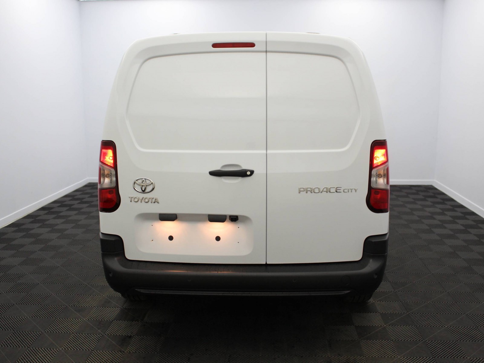 TOYOTA - PROACE CITY FOURGON RC23 - #183829 - 5