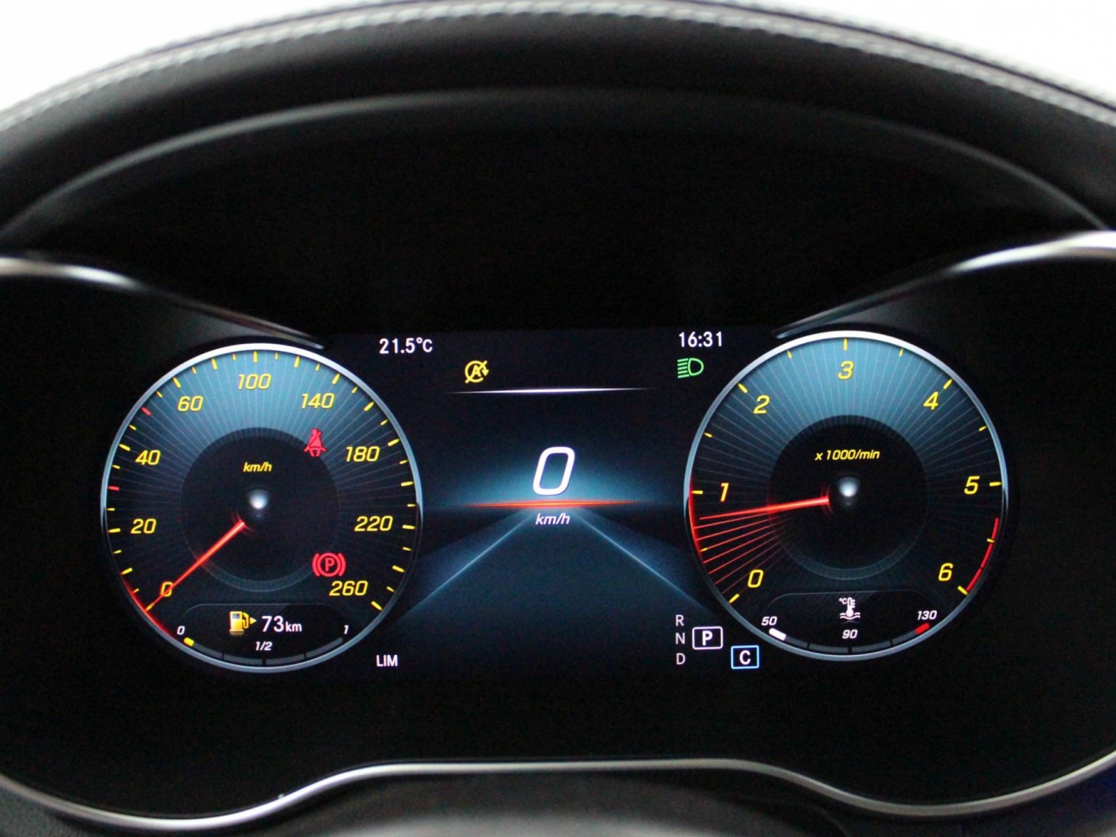 MERCEDES - GLC - #165441 - 27