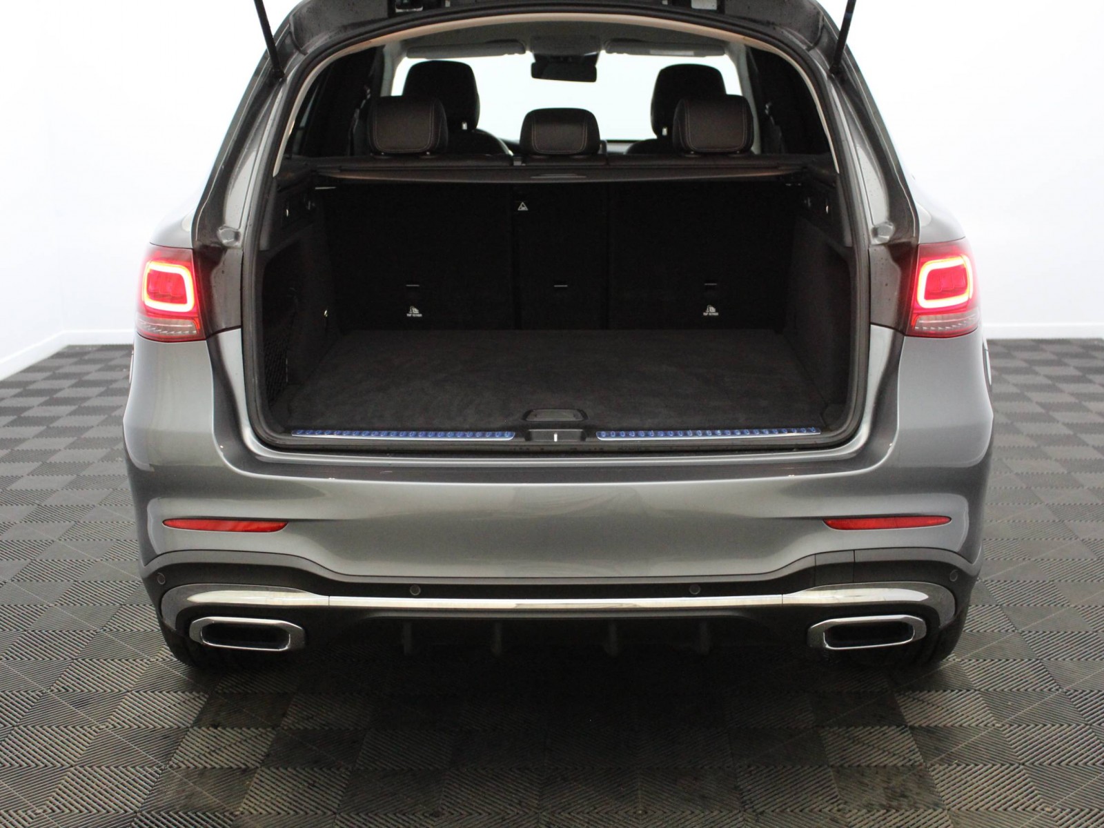 MERCEDES - GLC - #165441 - 13