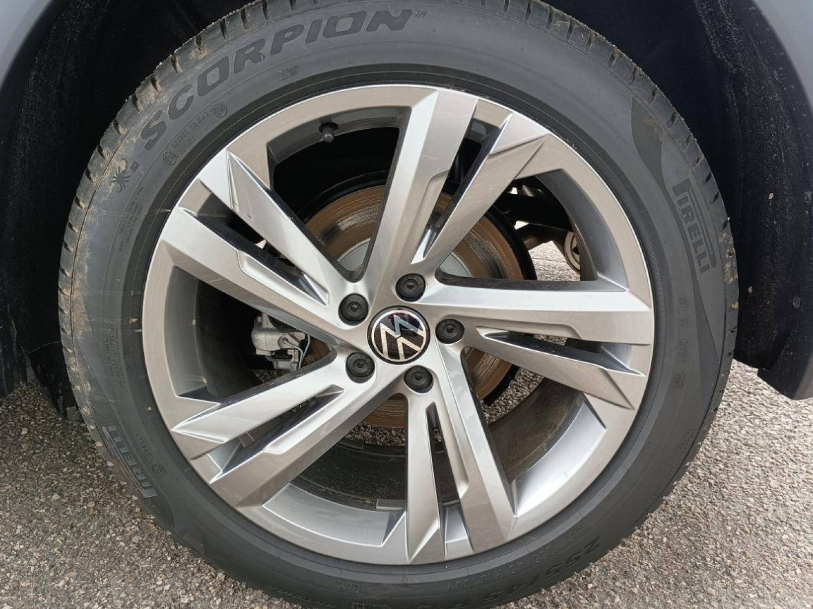 VOLKSWAGEN - TIGUAN - #183130 - 31