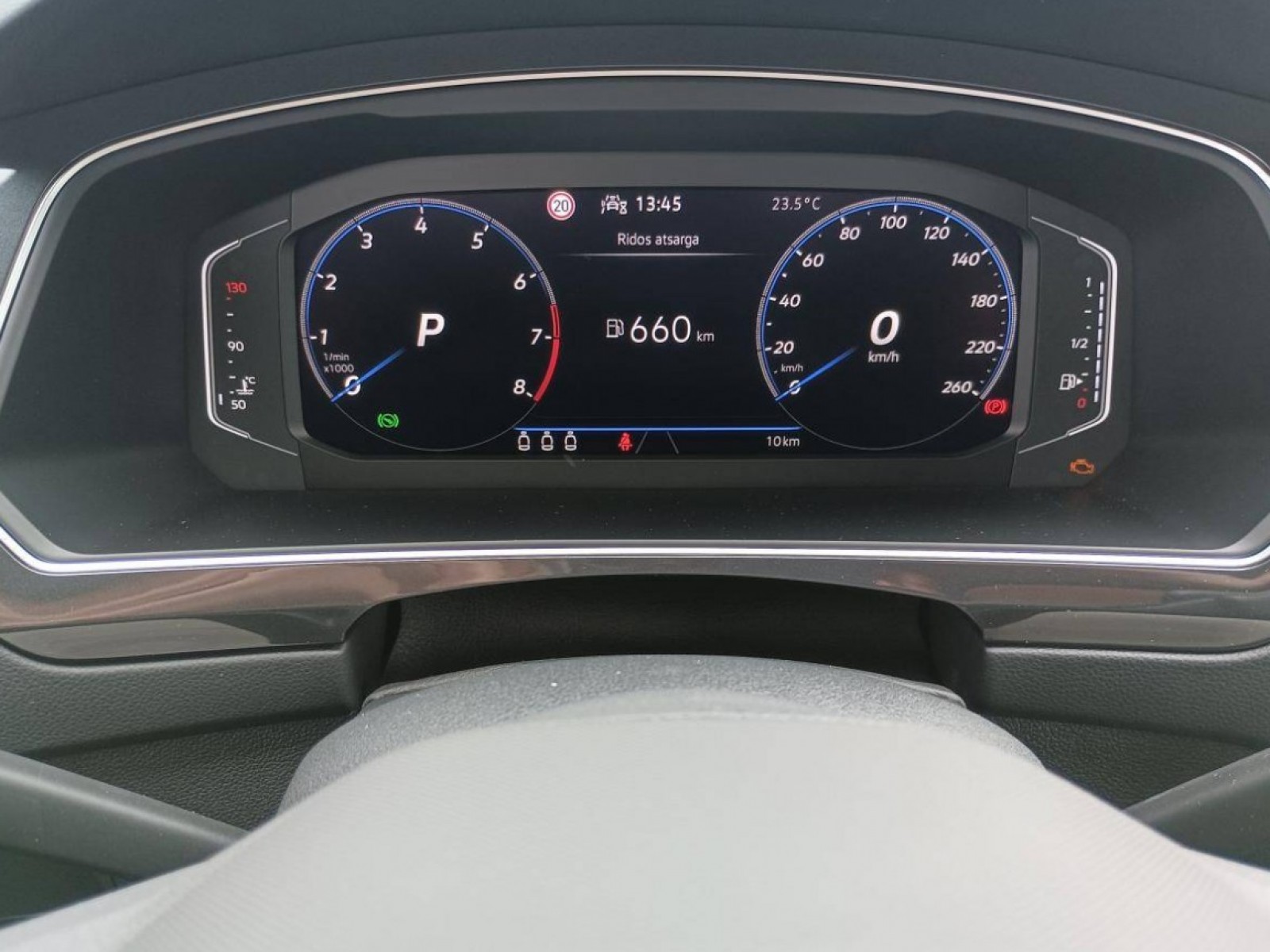 VOLKSWAGEN - TIGUAN - #183130 - 37
