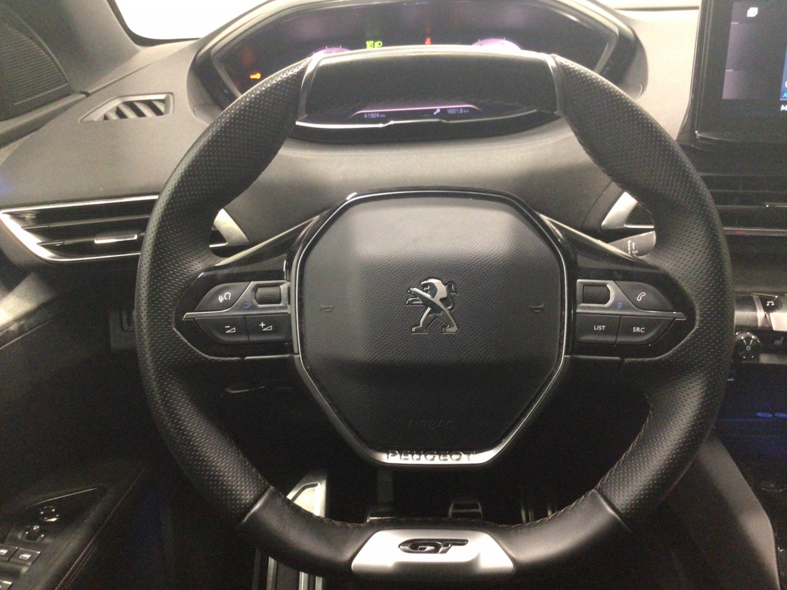 PEUGEOT - 5008 - #181314 - 10