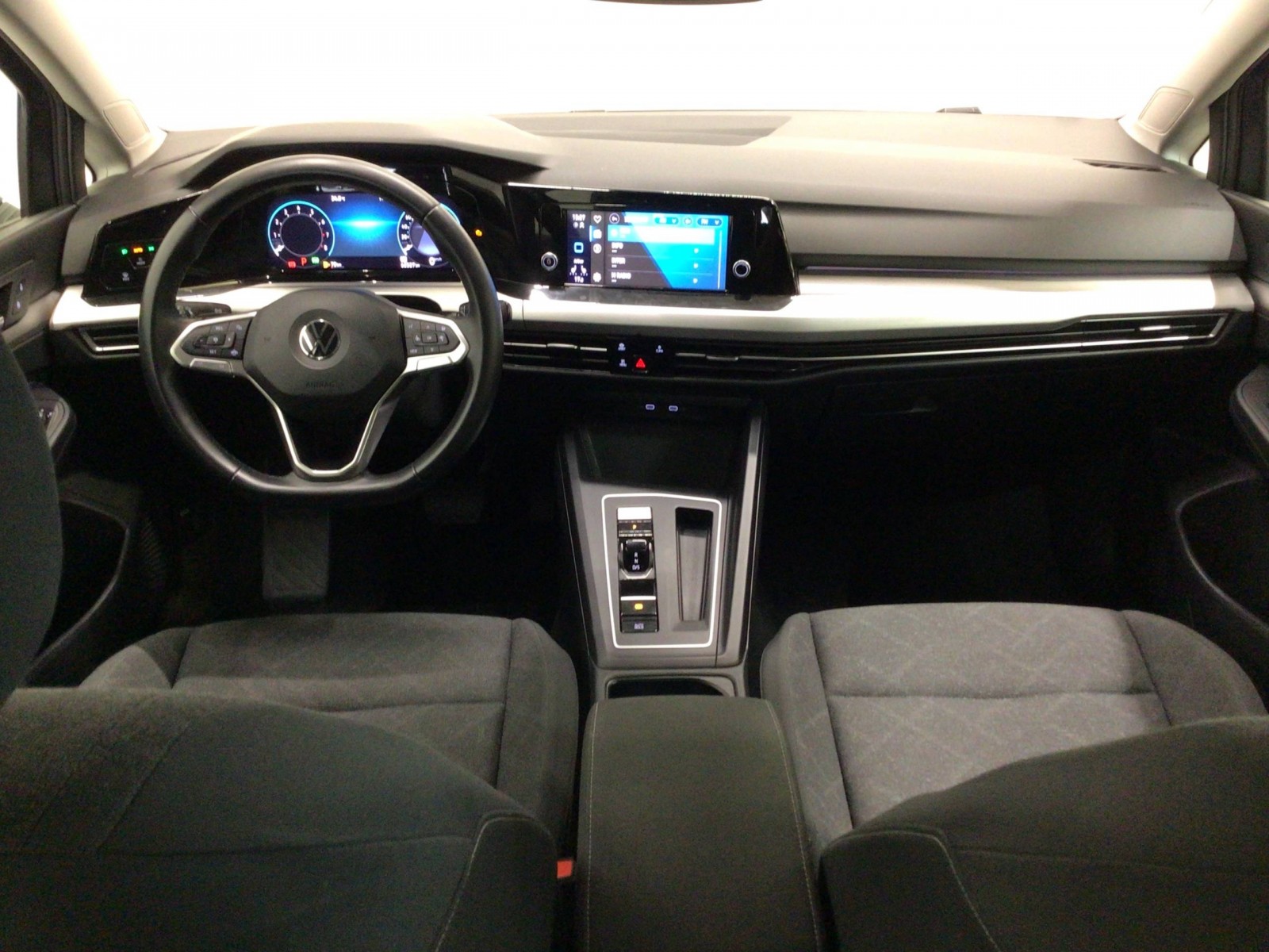 VOLKSWAGEN - GOLF - #183505 - 9