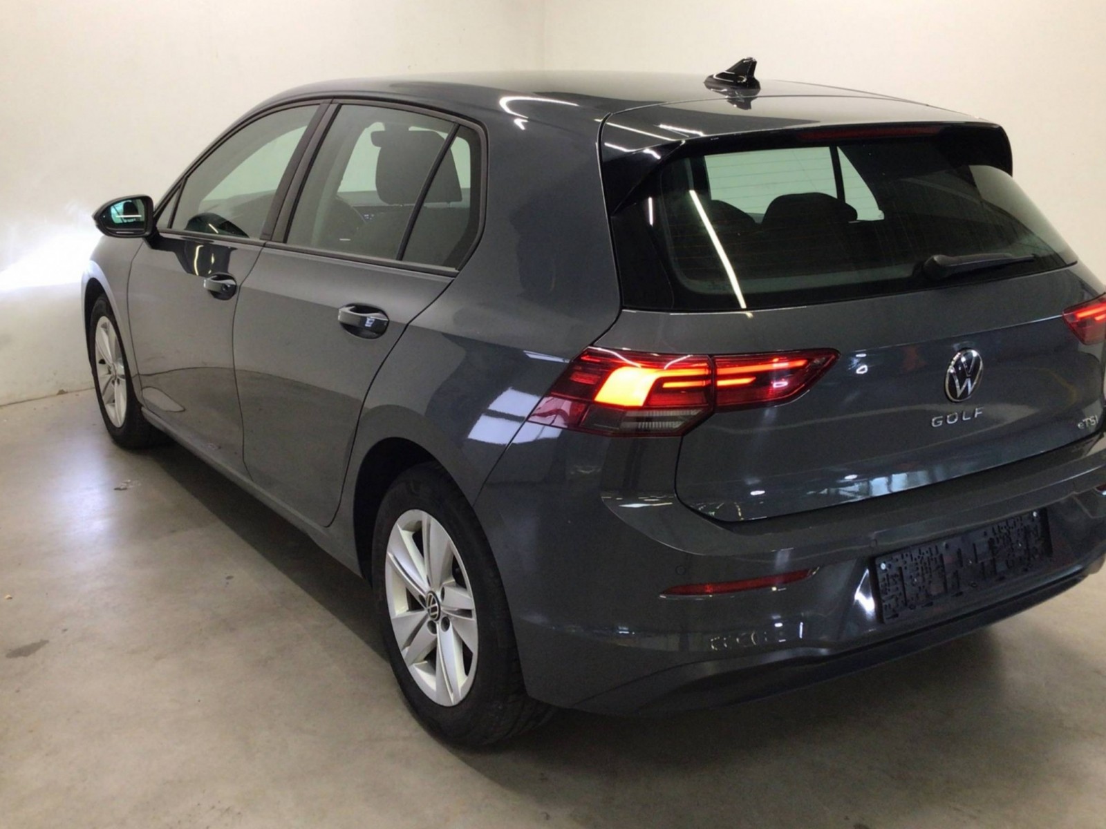 VOLKSWAGEN - GOLF - #183503 - 19
