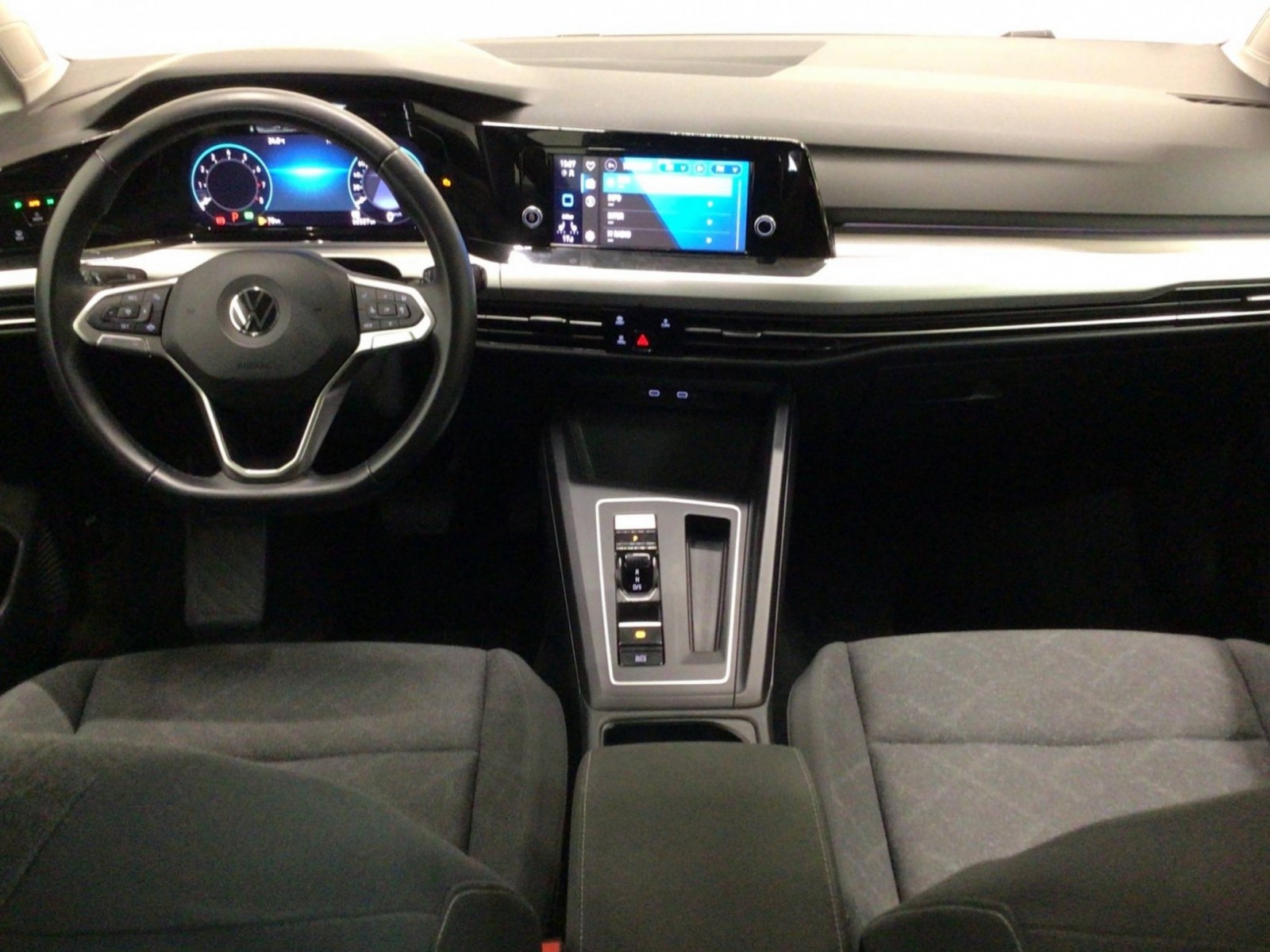 VOLKSWAGEN - GOLF - #183503 - 41