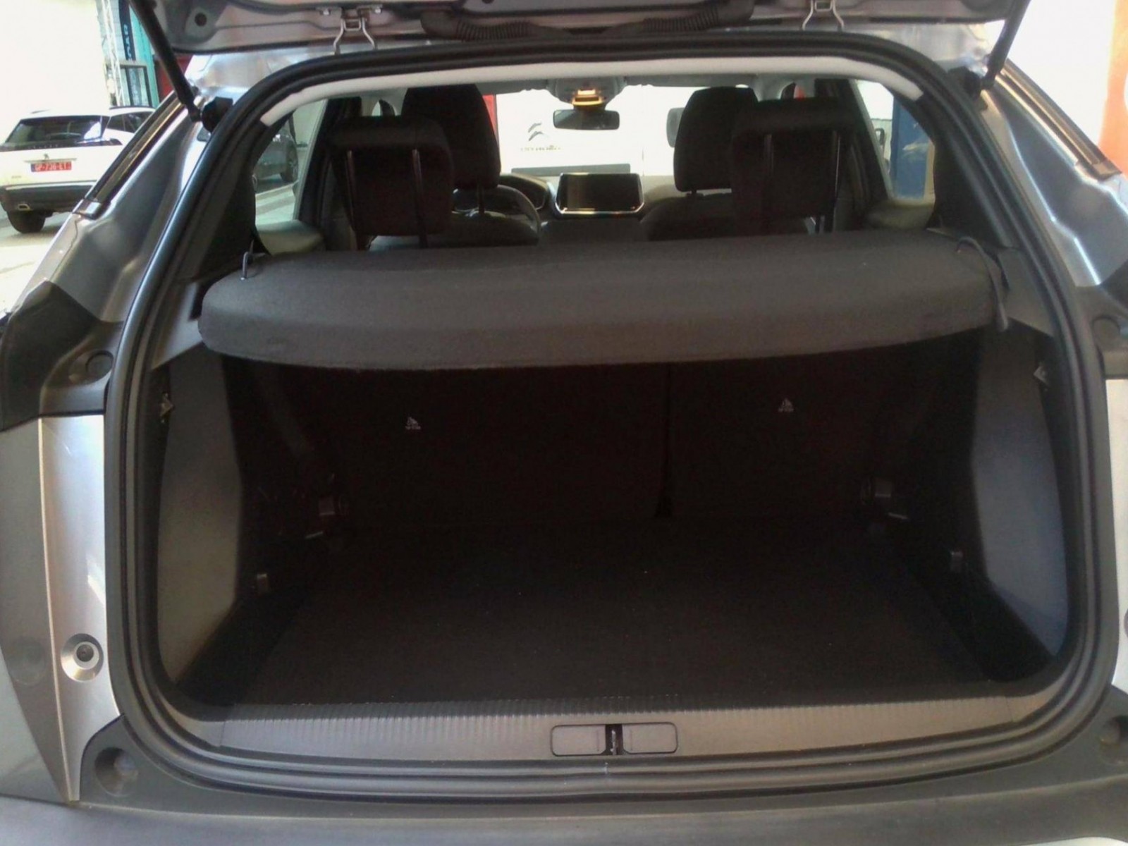PEUGEOT - 2008 - #185456 - 6