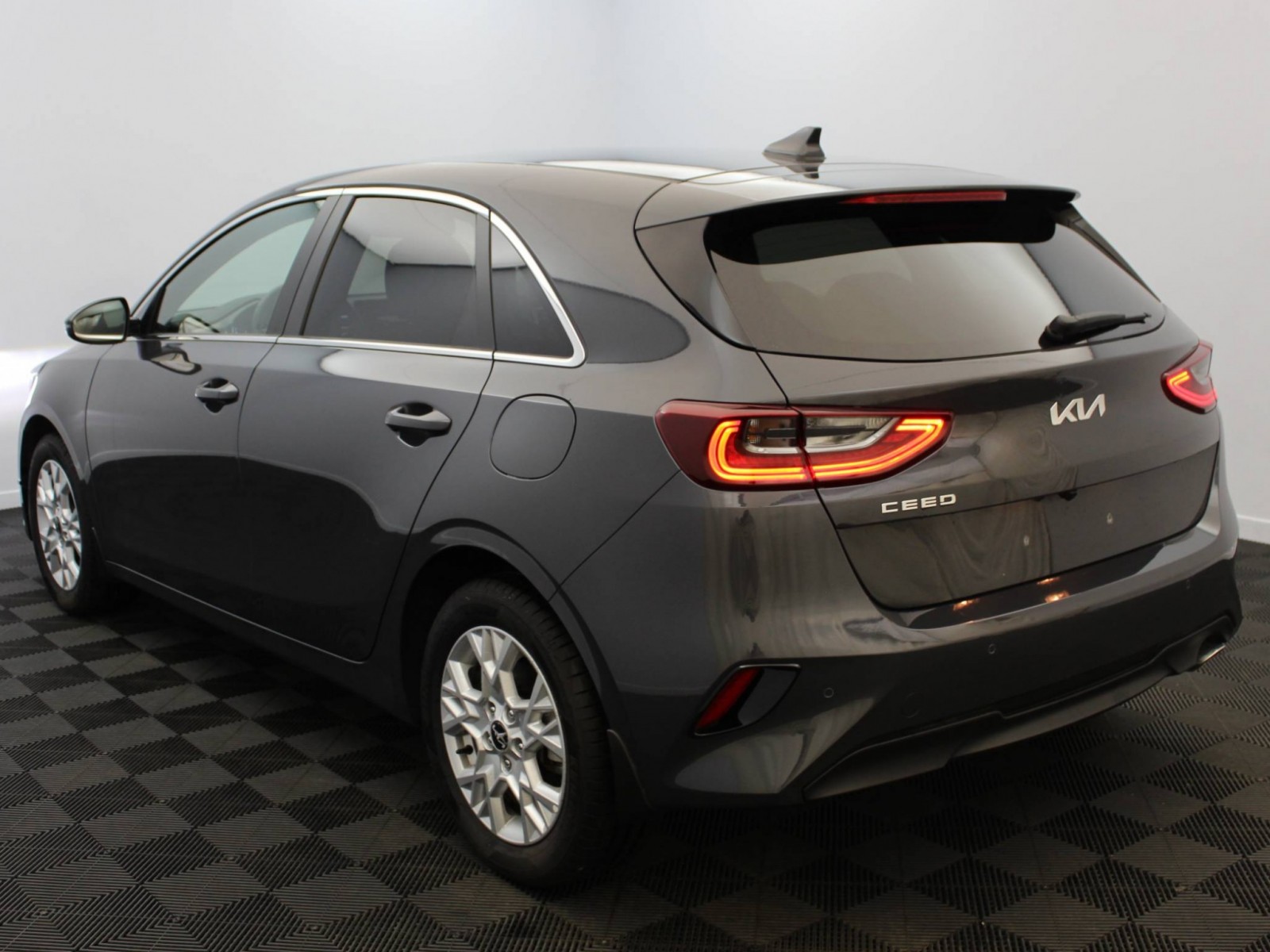 KIA - CEED - #185187 - 2