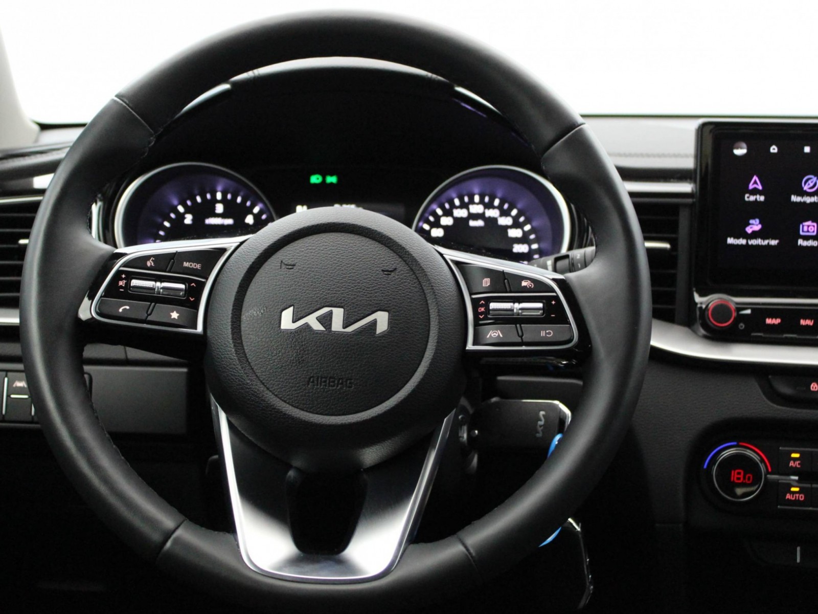 KIA - CEED - #185187 - 10
