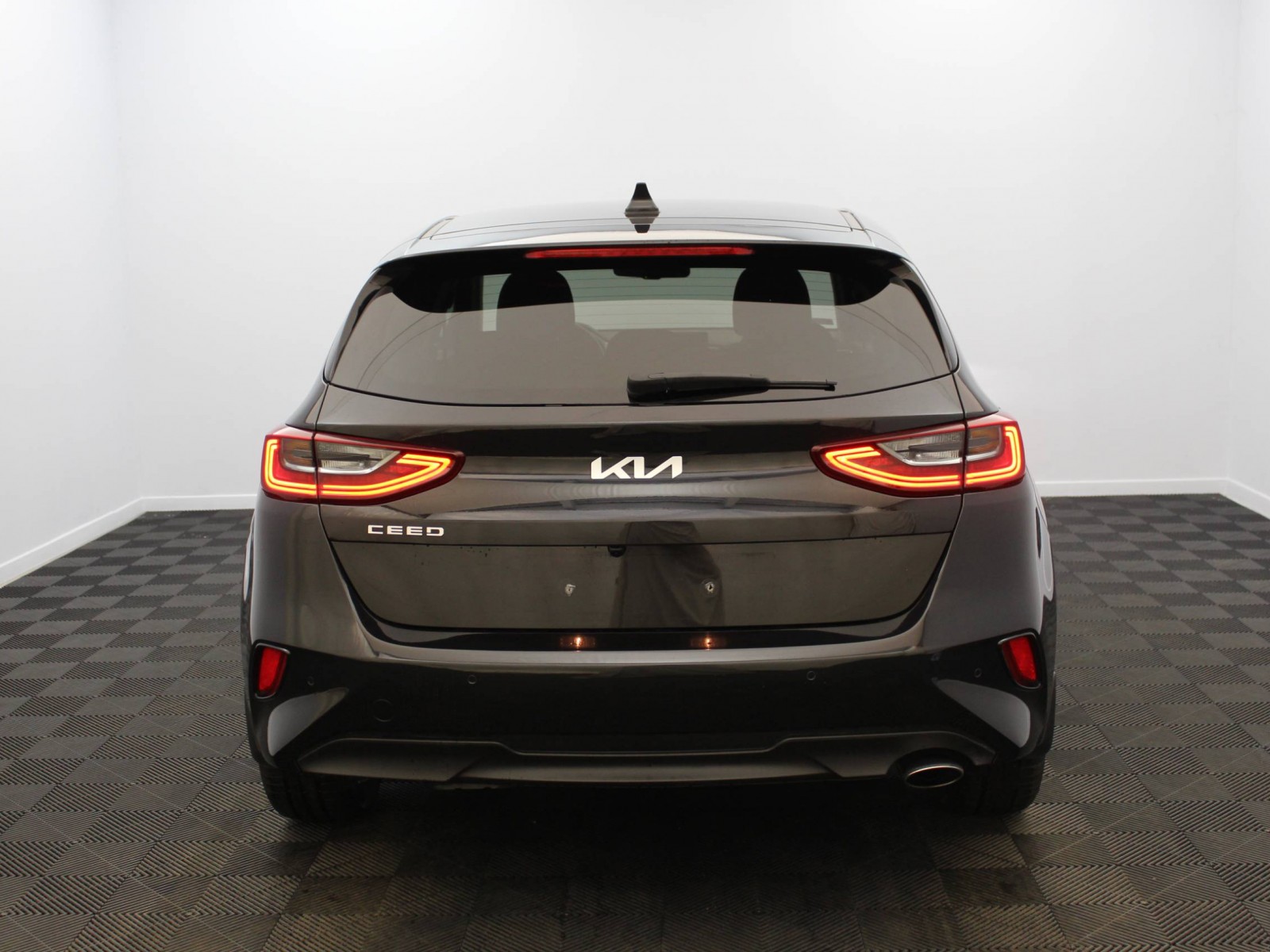 KIA - CEED MY21 - #185188 - 5