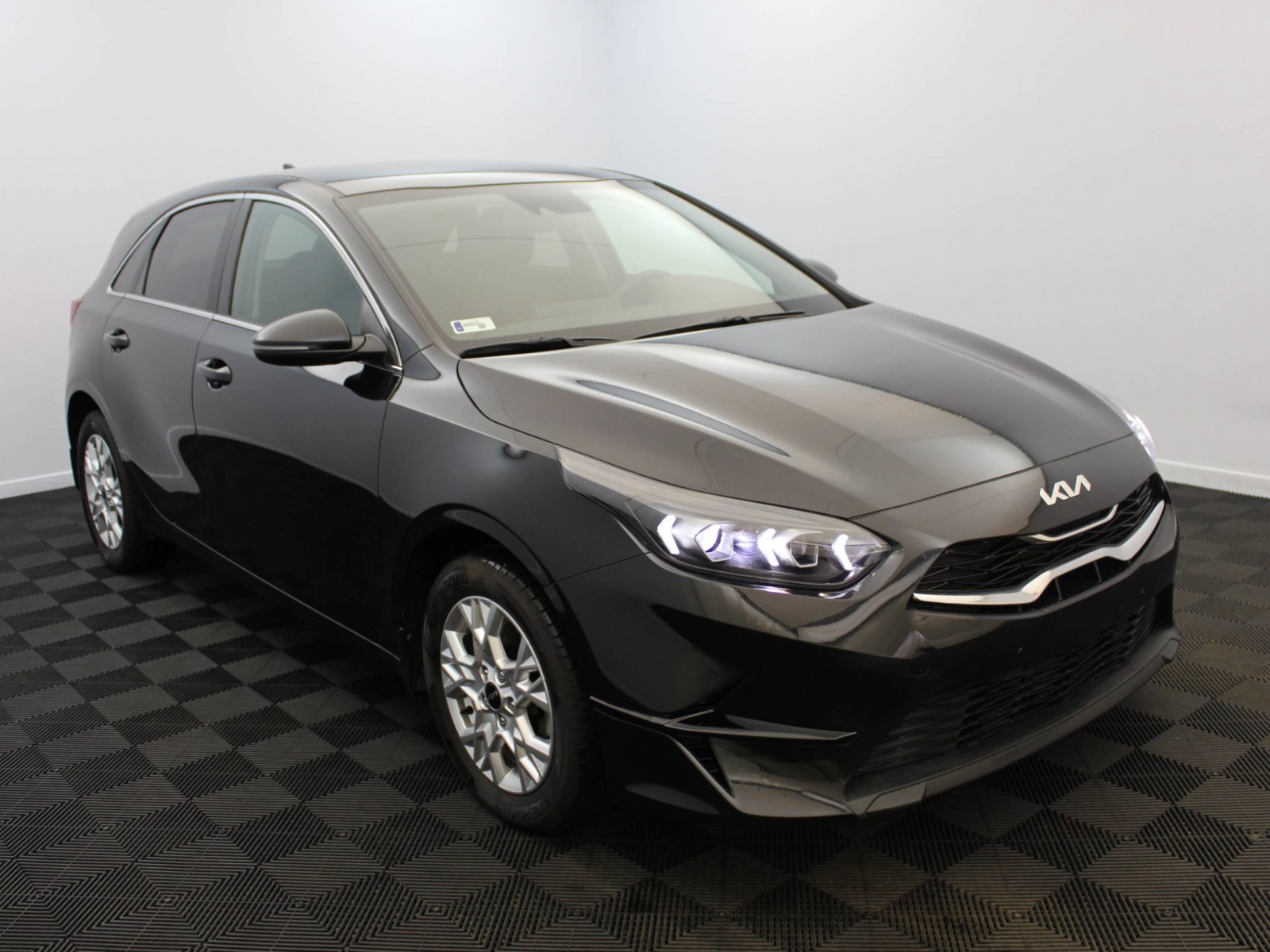 KIA - CEED MY21 - #185188 - 1