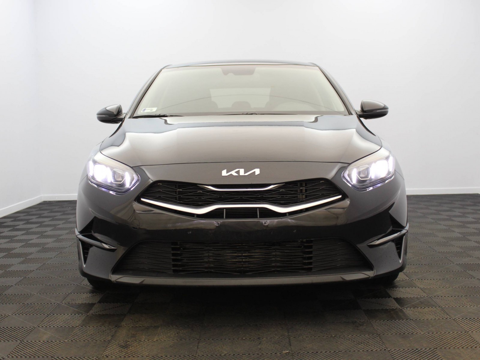 KIA - CEED MY21 - #185188 - 4