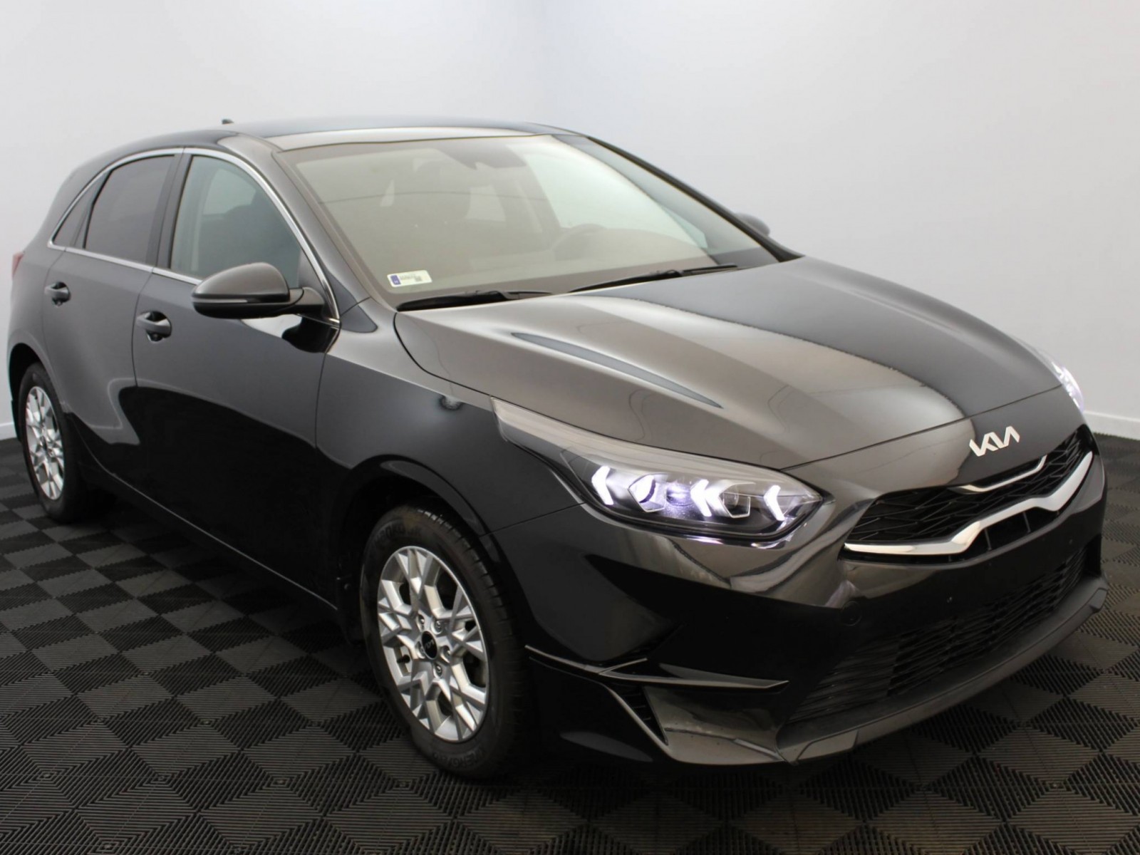 KIA - CEED - #185088 - 1
